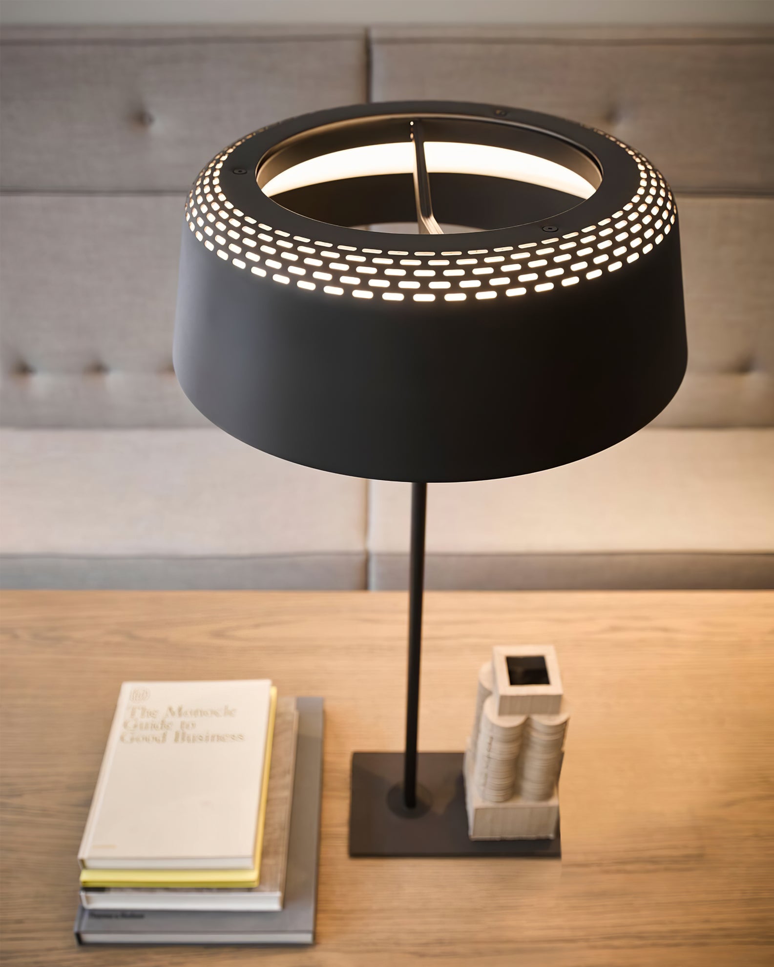 Ring T1 Table Lamp - Lumpaz