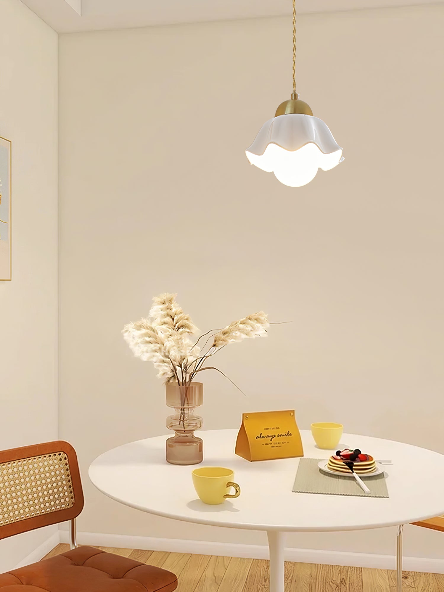 Ceramics Floral Pendant Light - Lumpaz