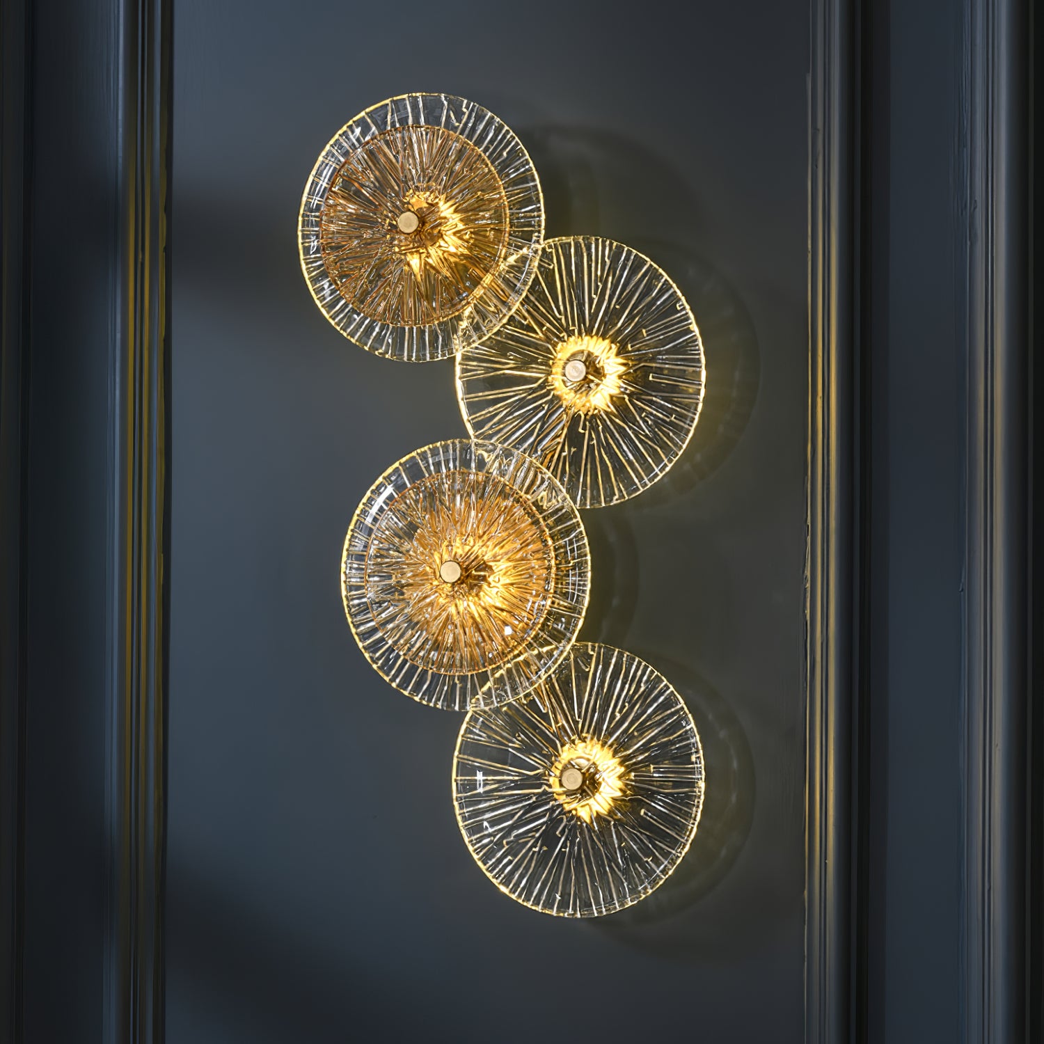 Lotus Leaves Wall Lamp - Lumpaz