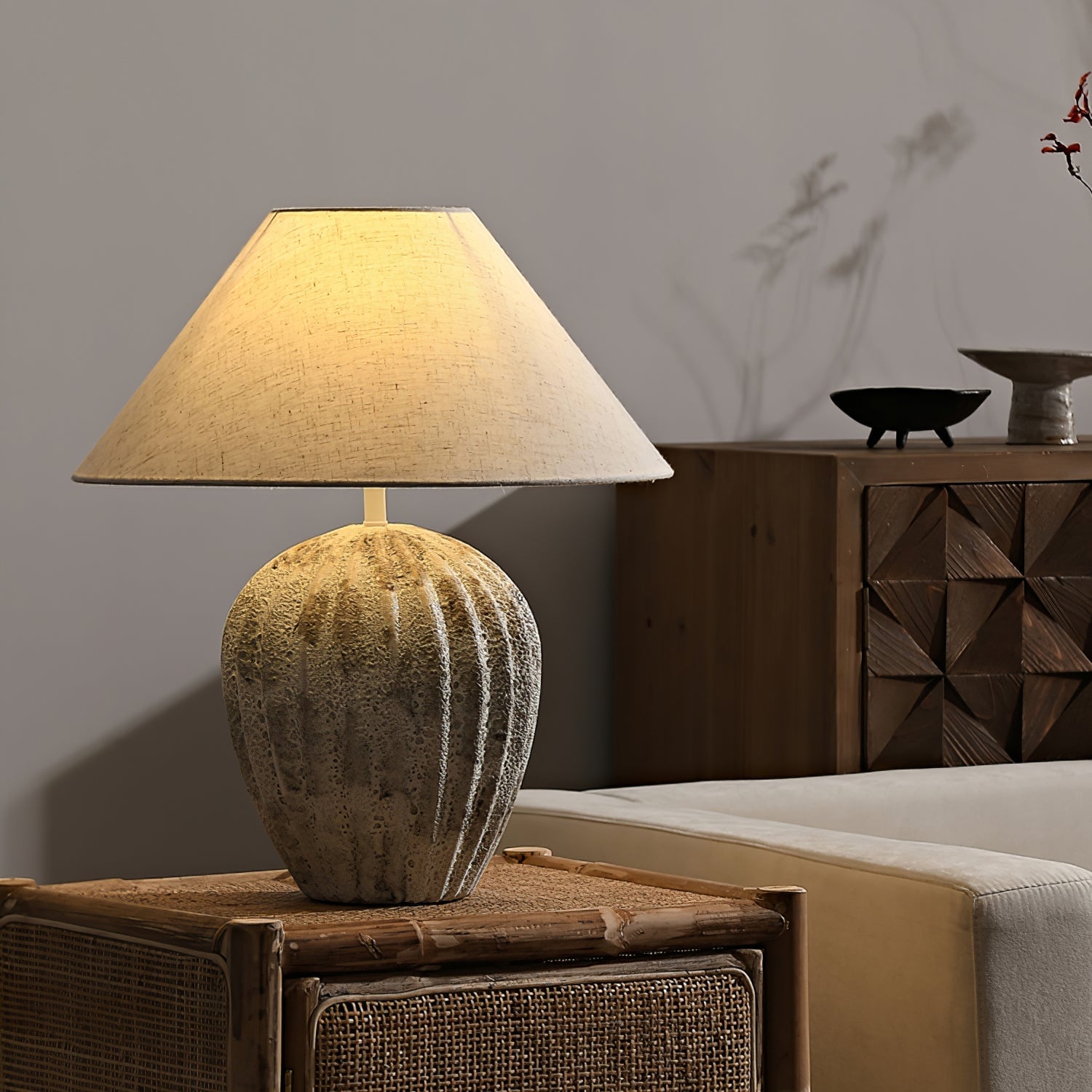 Fluted Ceramic Table Lamp - Lumpaz