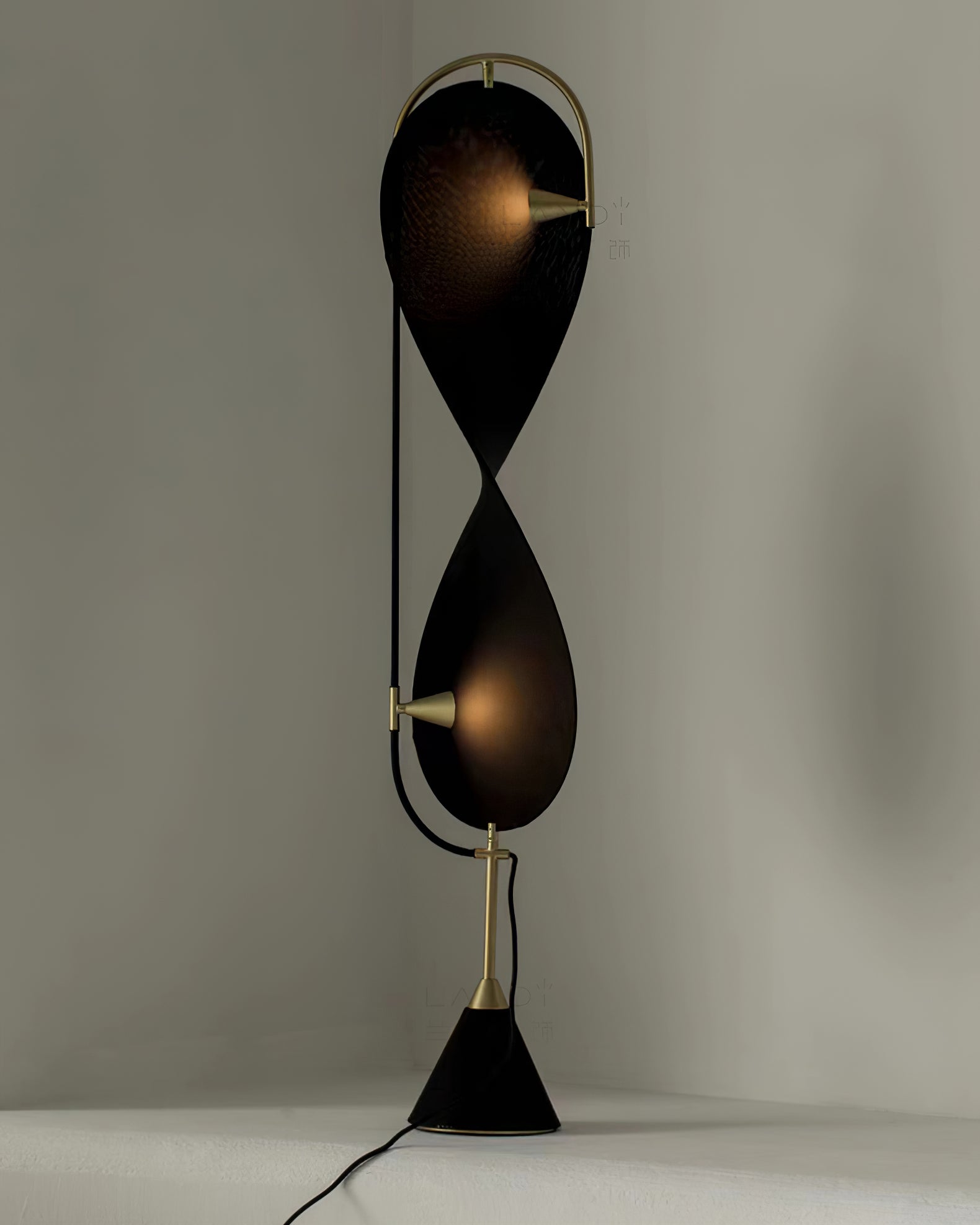 Infinite Floor Lamp - Lumpaz