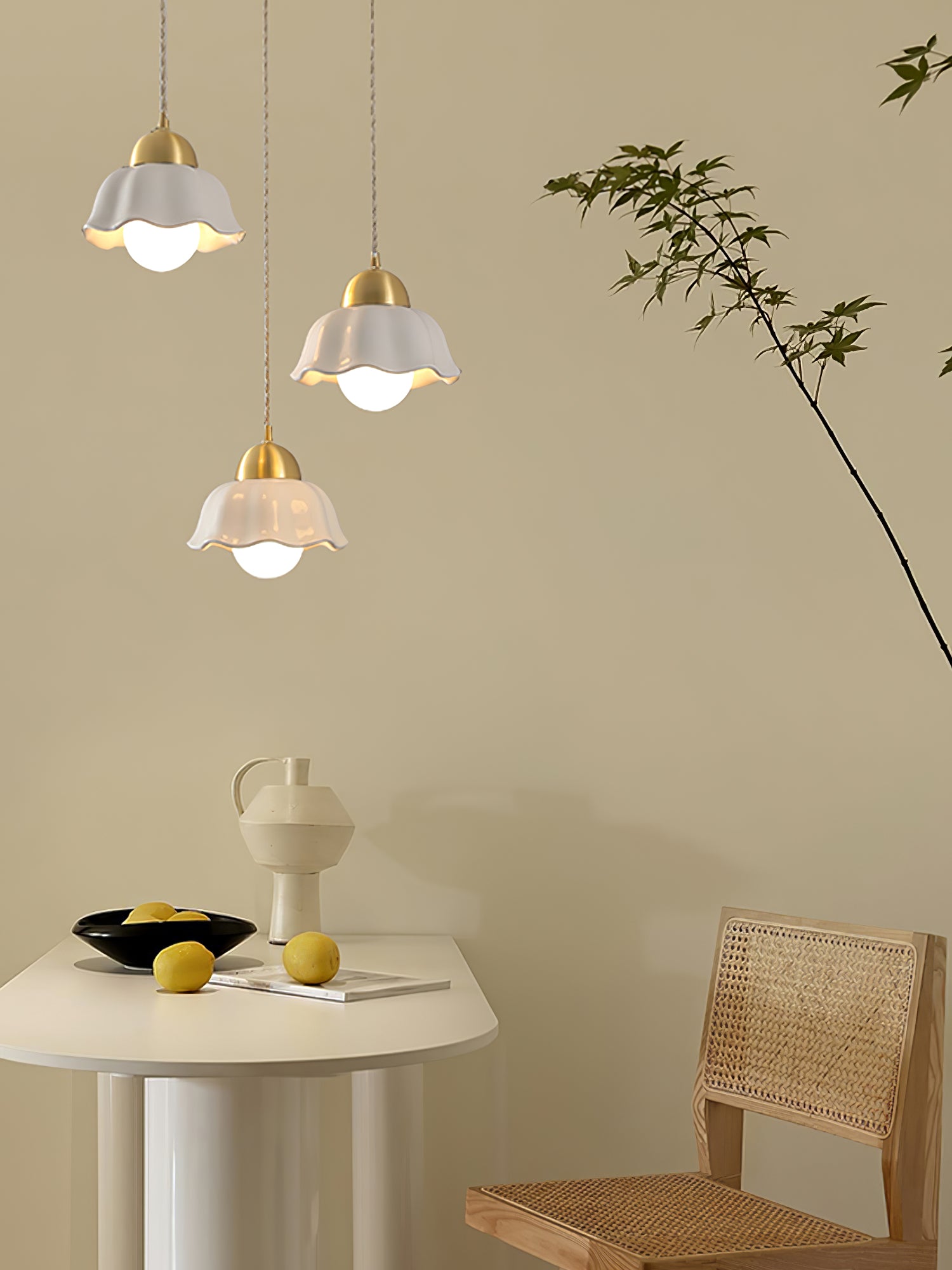 Ceramics Floral Pendant Light - Lumpaz