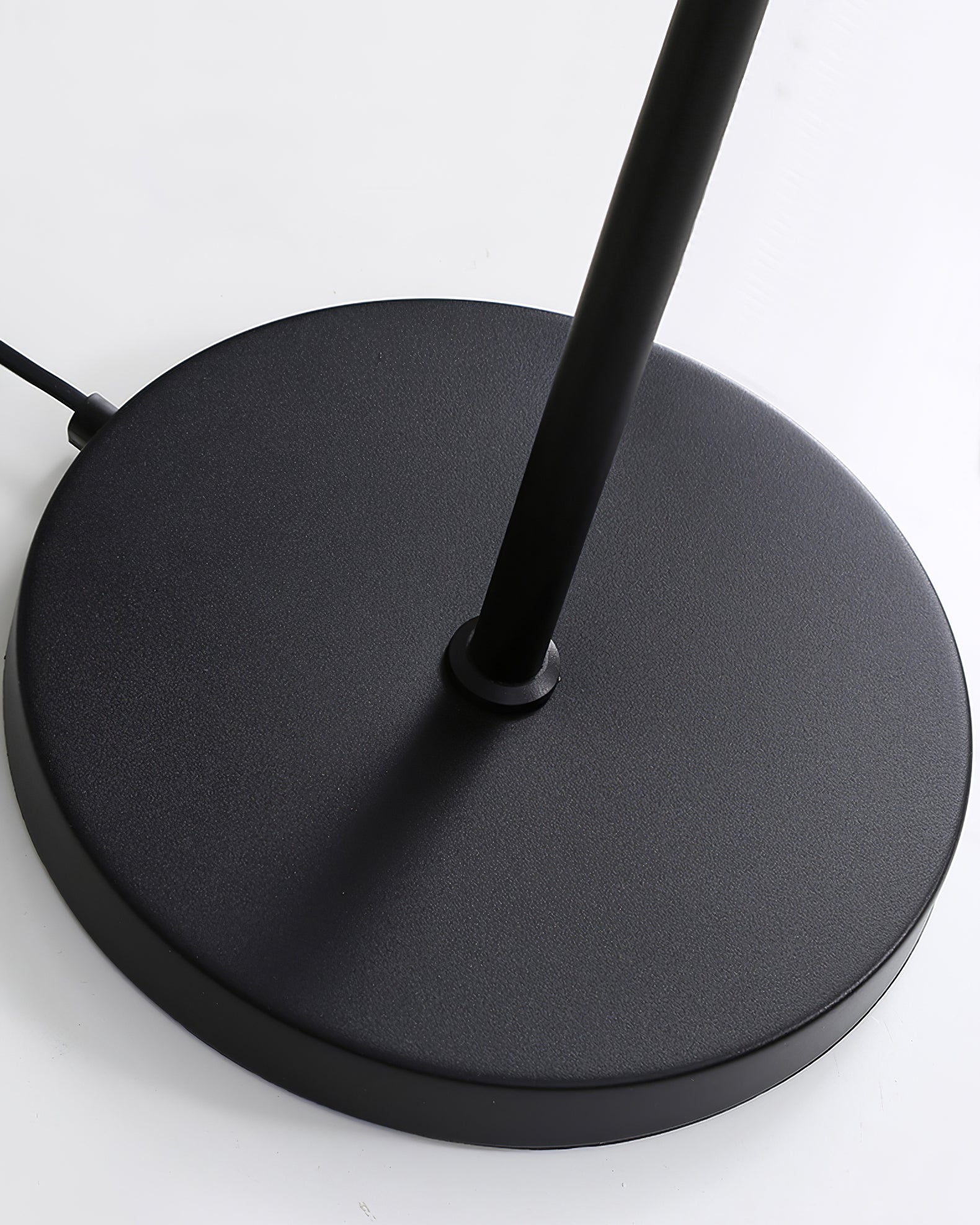 Ring T1 Table Lamp - Lumpaz