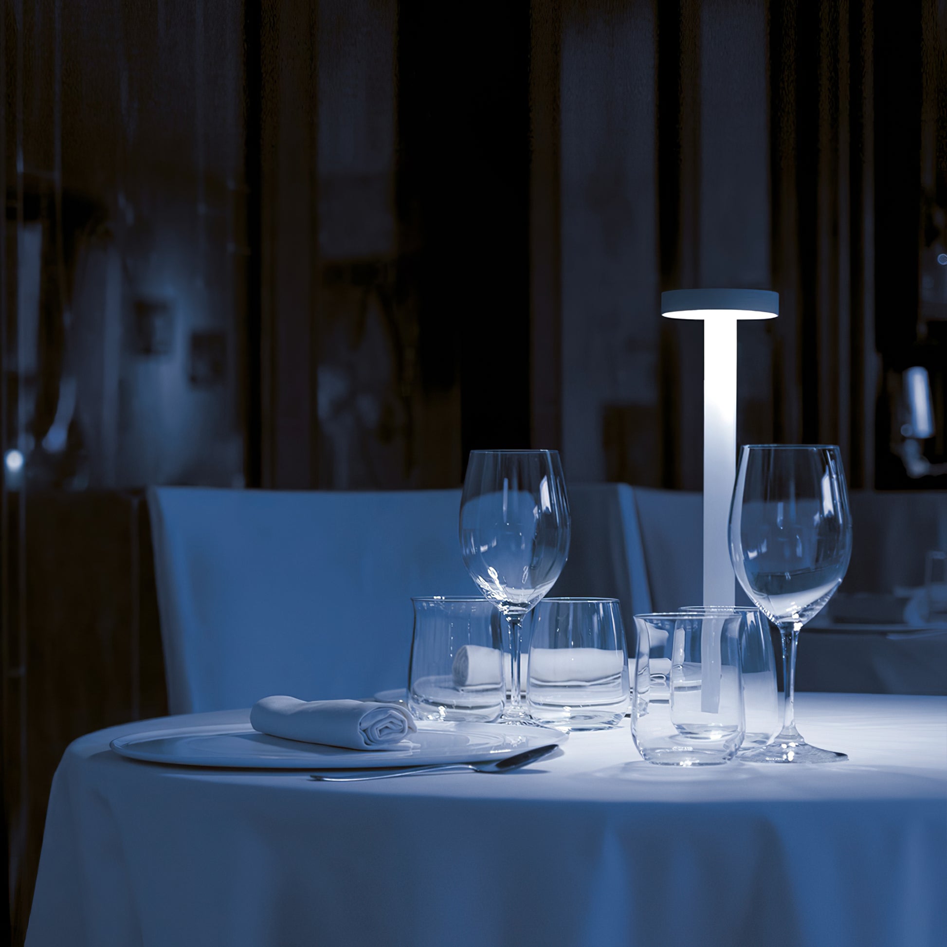 Tetatet Built-in Battery Table Lamp - Lumpaz
