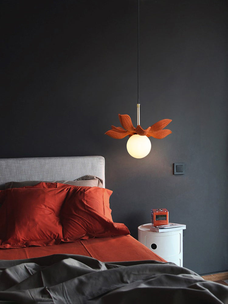 Resin Small Pendant Light - Lumpaz