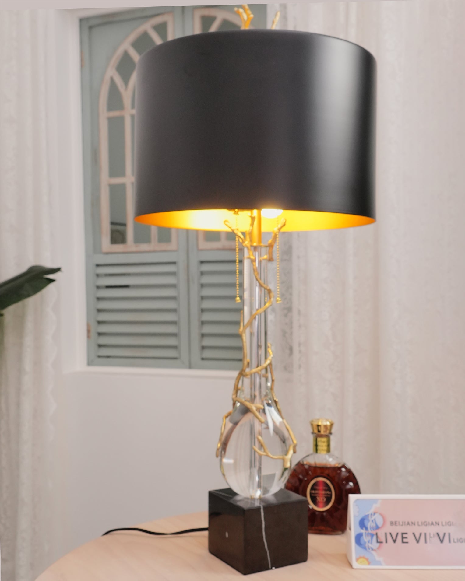 Lora Table Lamp - Lumpaz
