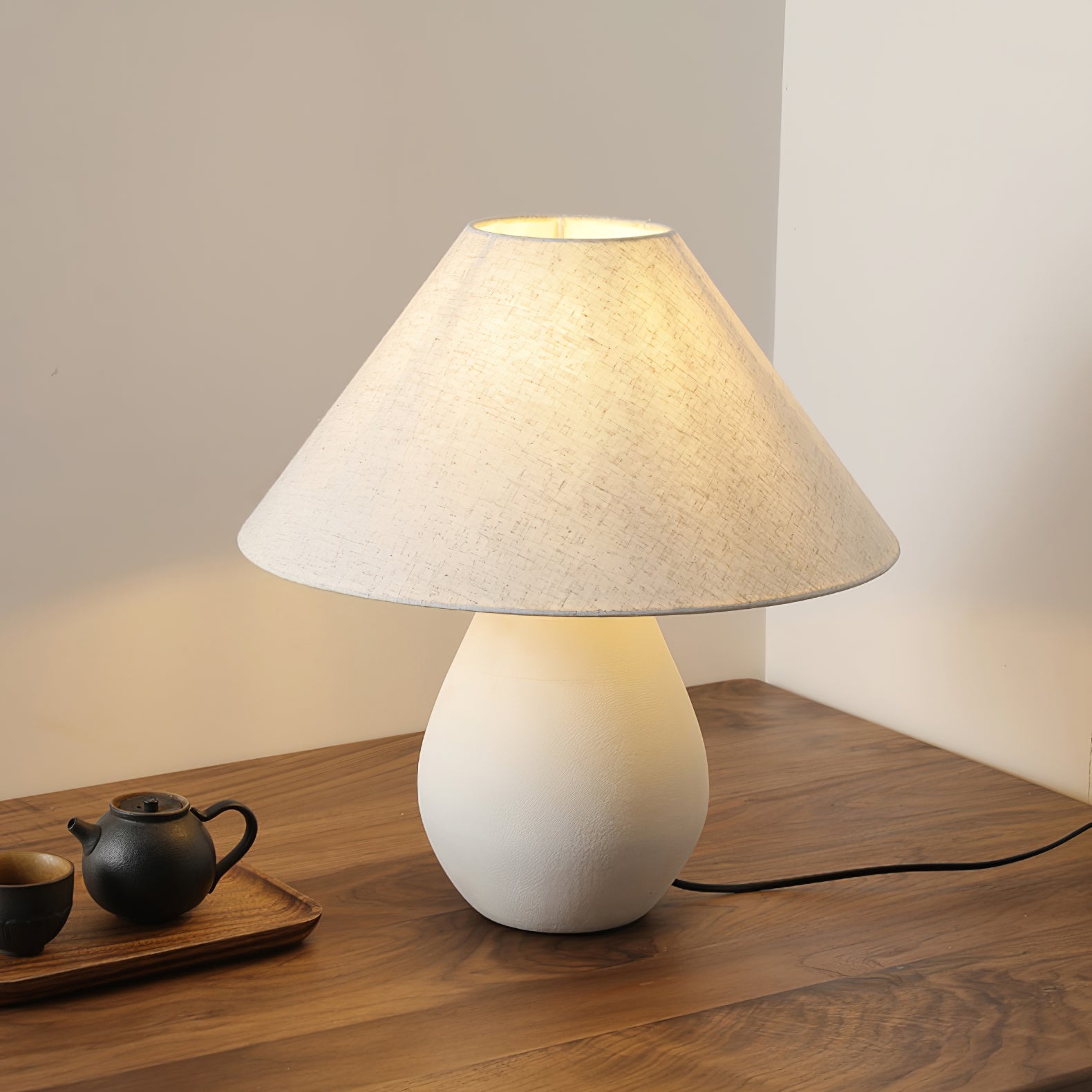 Scatchard Ceramic Table Lamp - Lumpaz