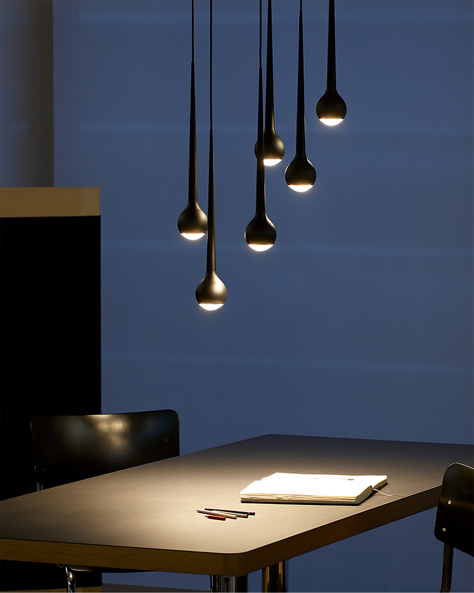 Falling Pendant Lamp - Lumpaz
