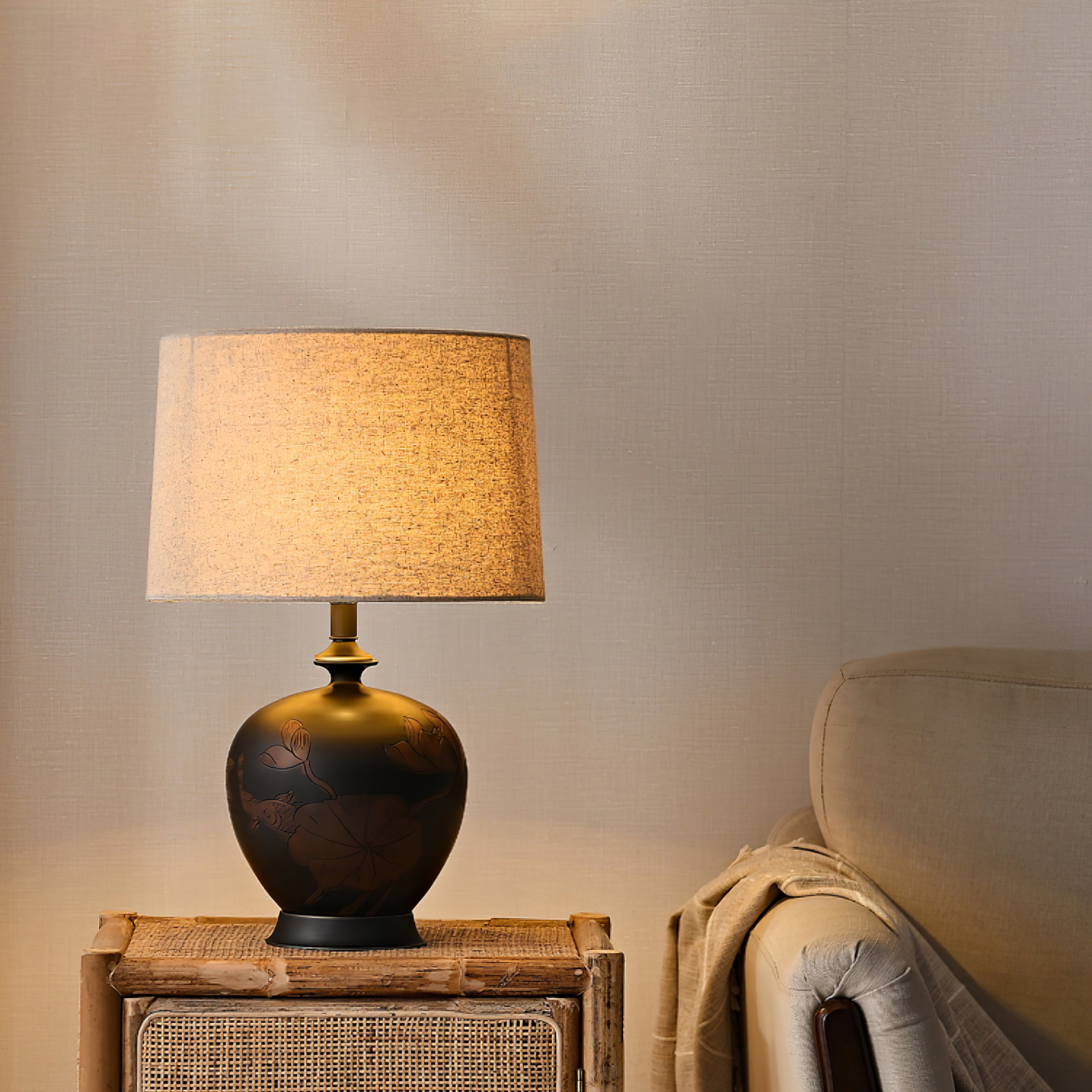 Fish Motif Ceramic Table Lamp - Lumpaz