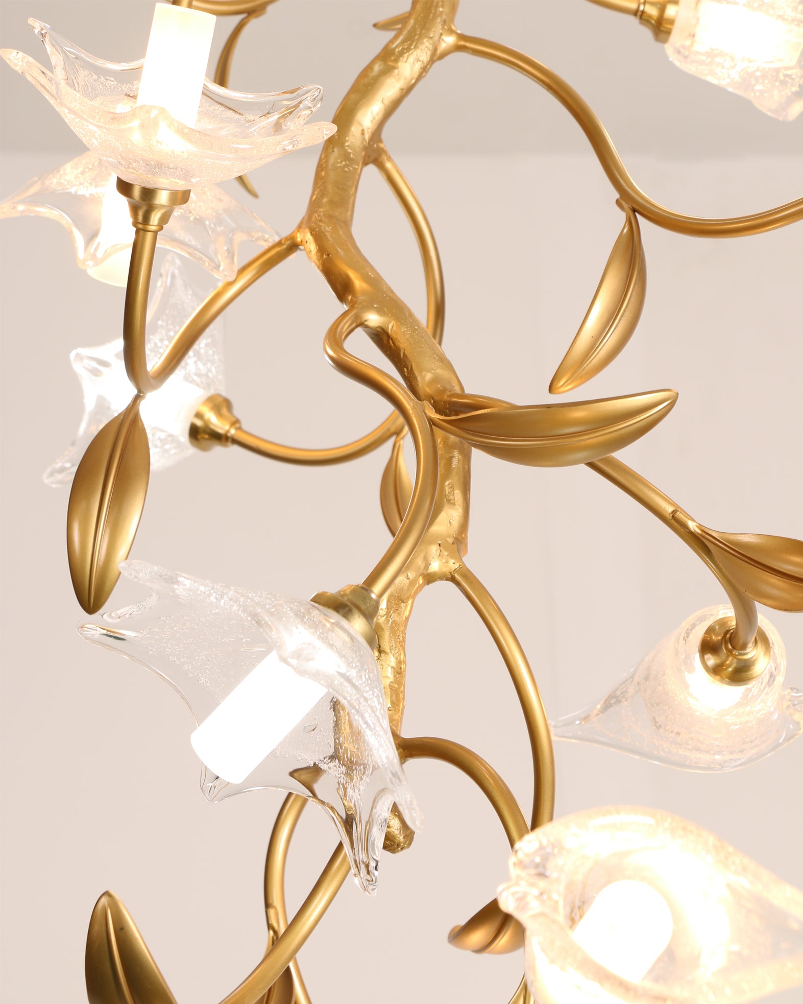 Flower Craftsman Chandelier - Lumpaz