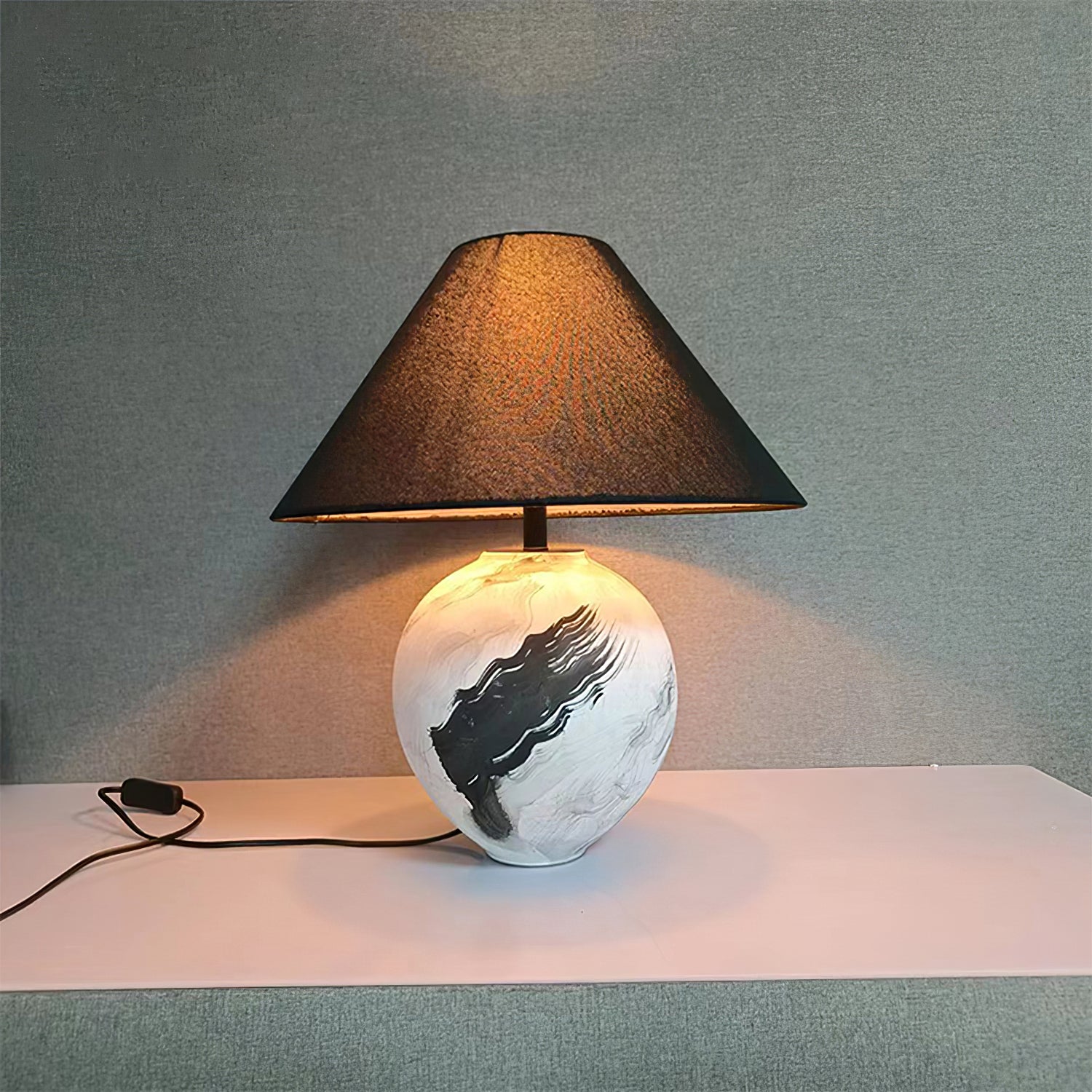 Mcnally Table Lamp - Lumpaz