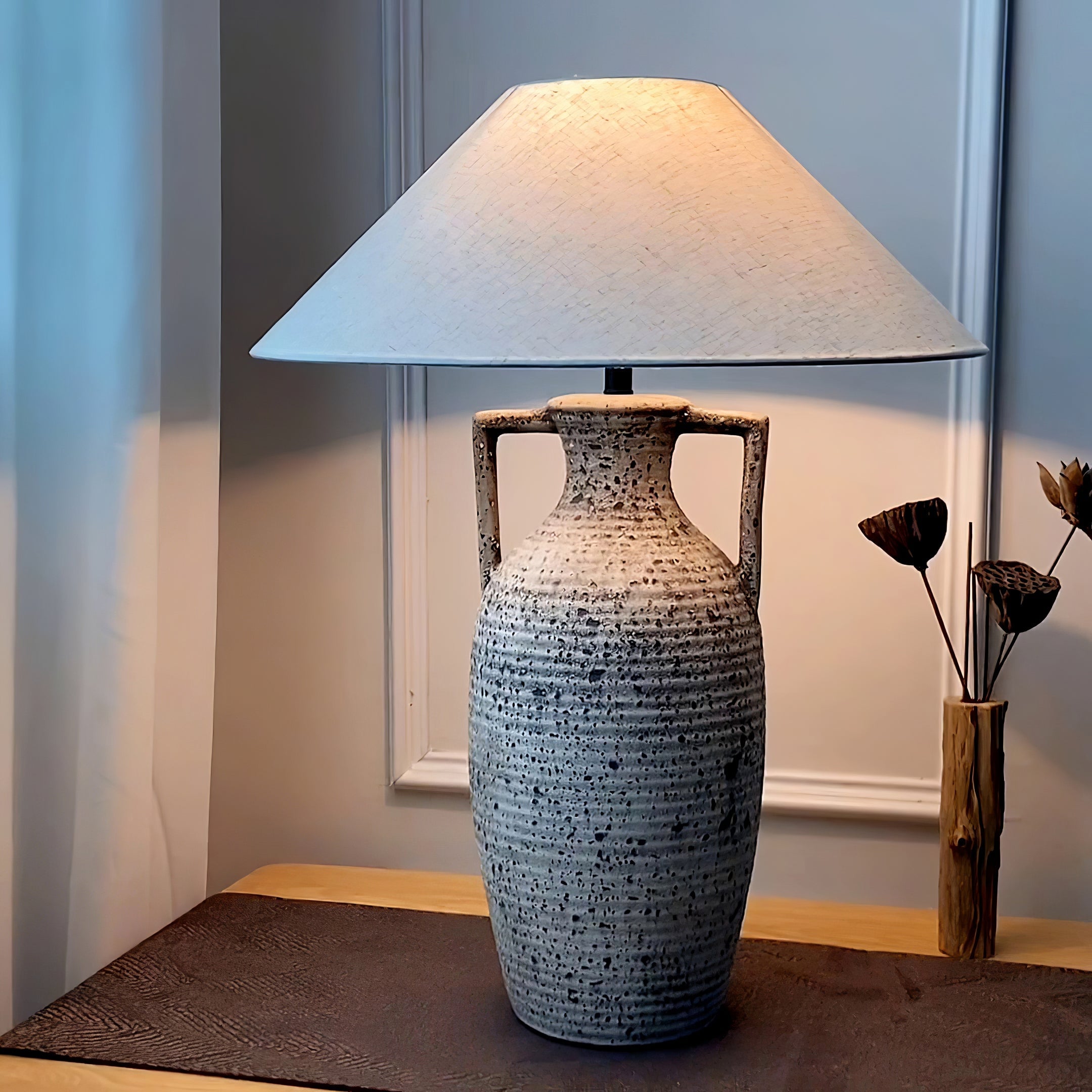 Speckled Ceramic Table Lamp - Lumpaz