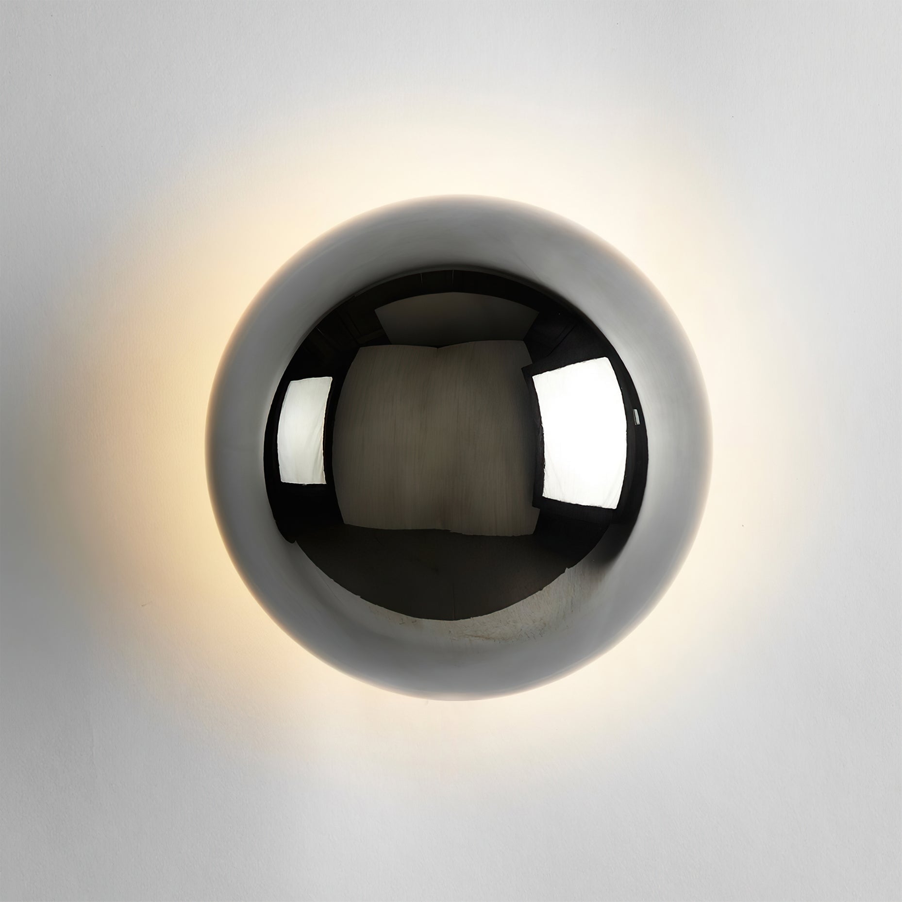 Round Metal Wall Lamp - Lumpaz