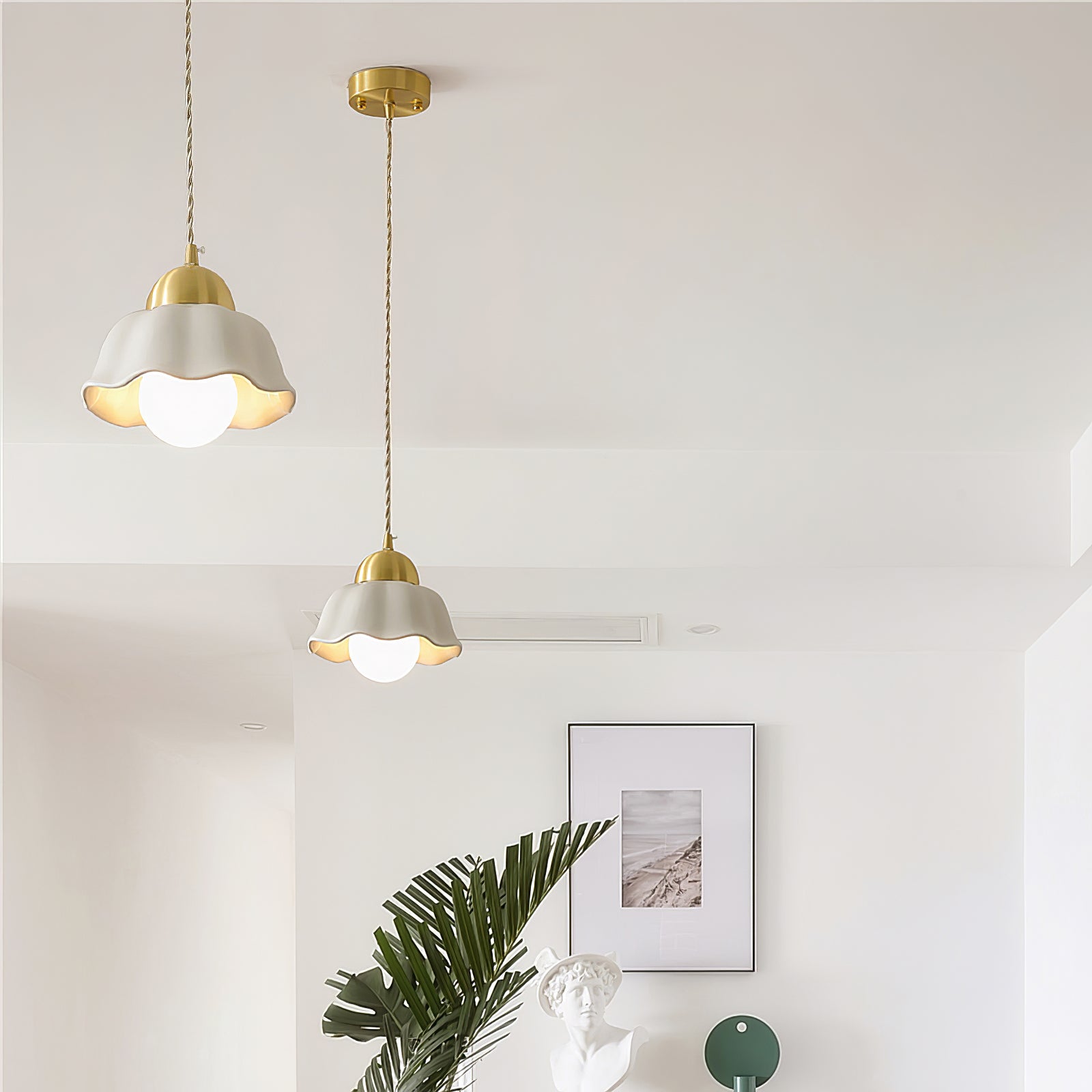 Ceramics Floral Pendant Light - Lumpaz
