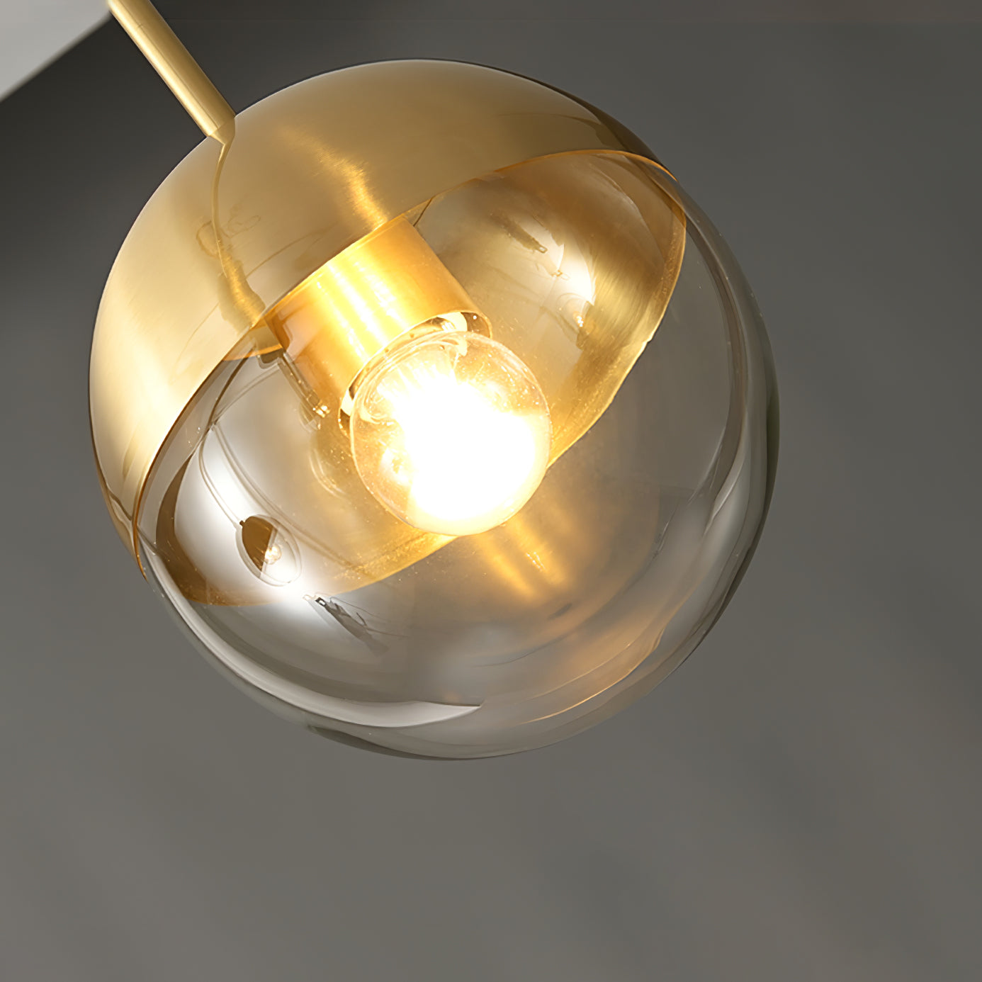 Brass Globular Table Lamp - Lumpaz