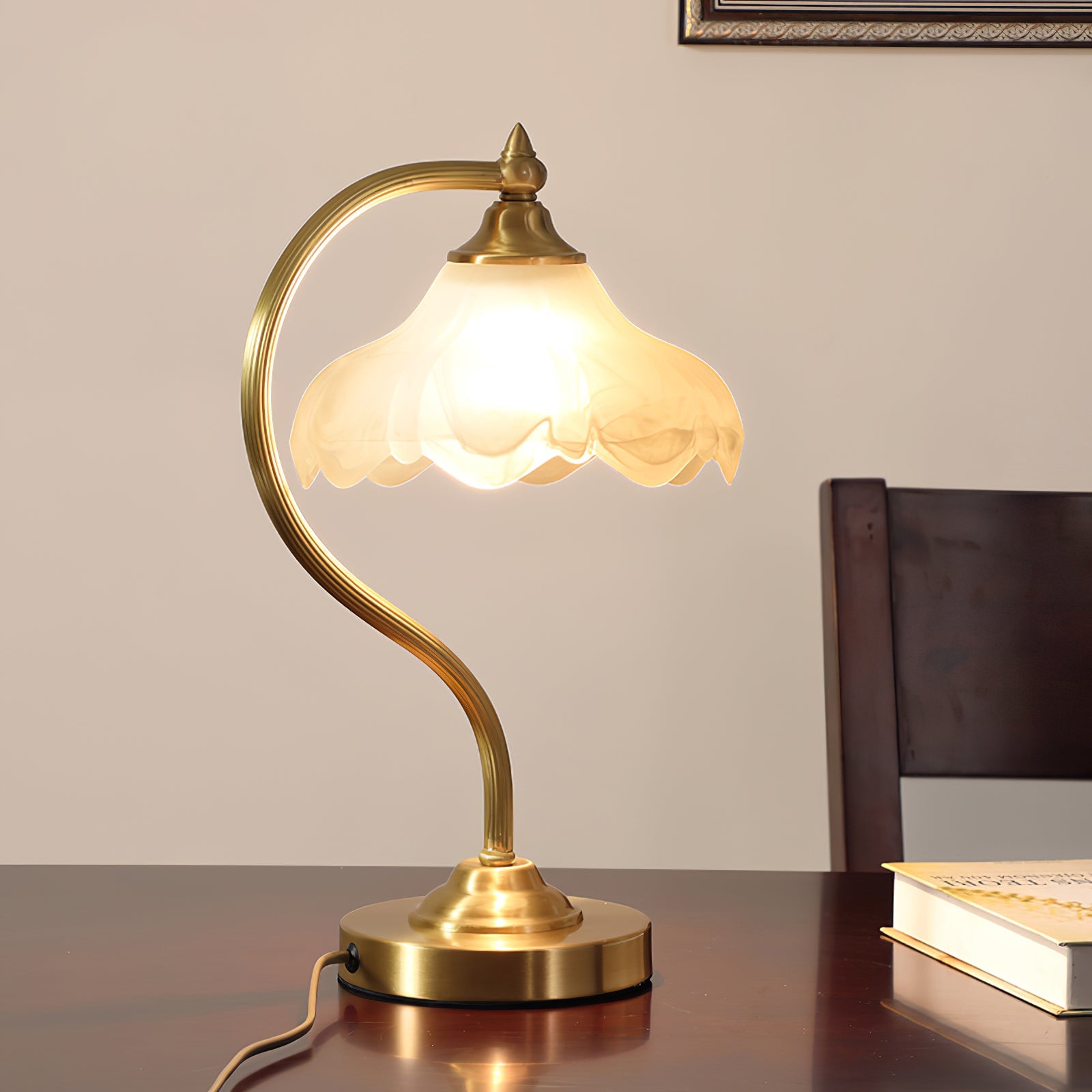 Magnolya Flower Table Lamp - Lumpaz