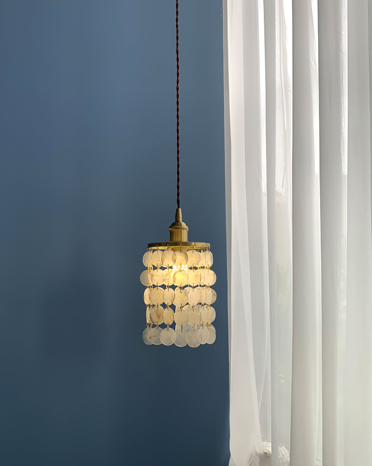 Shell Pendant Lamp - Lumpaz