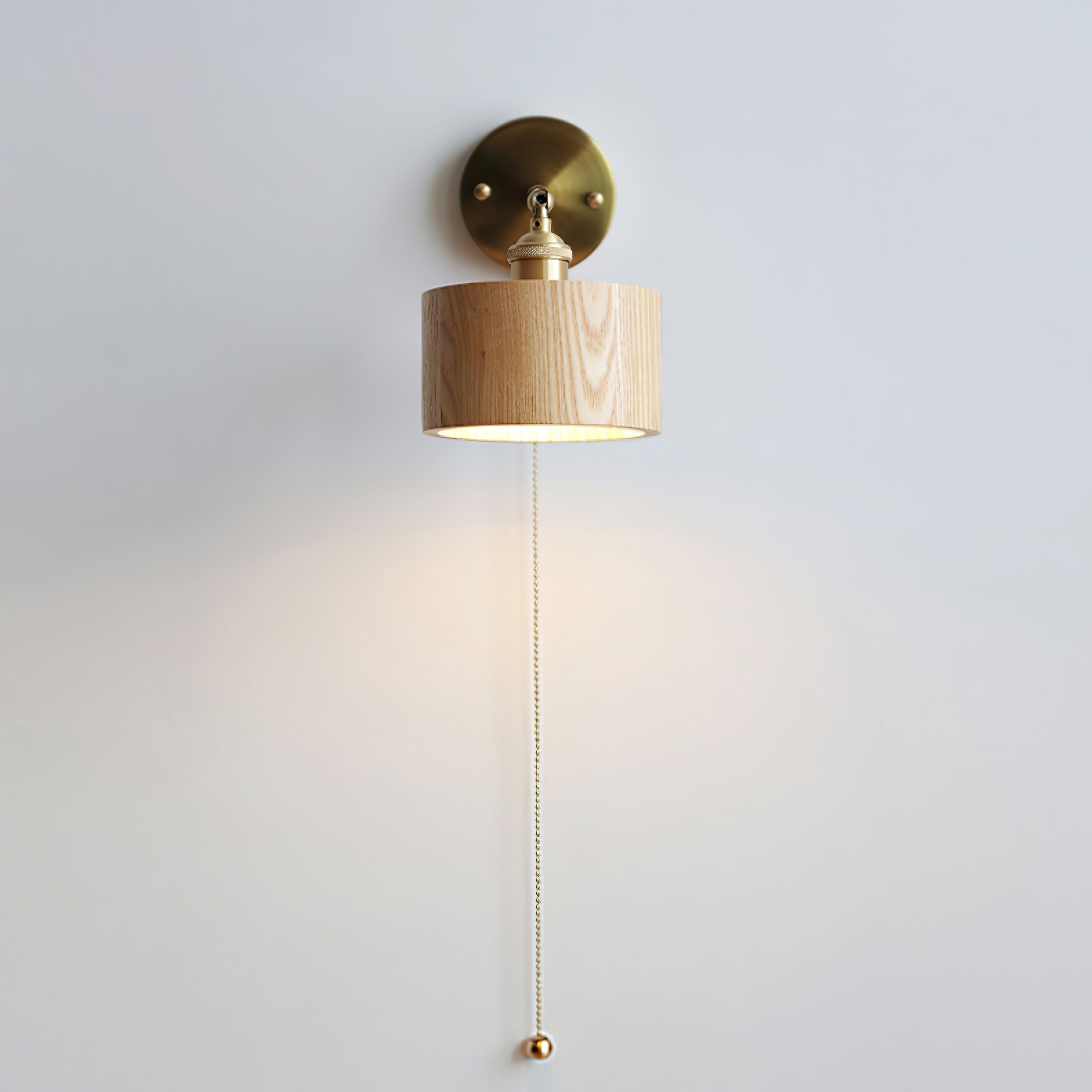 Rotatable Wooden Wall Lamp - Lumpaz