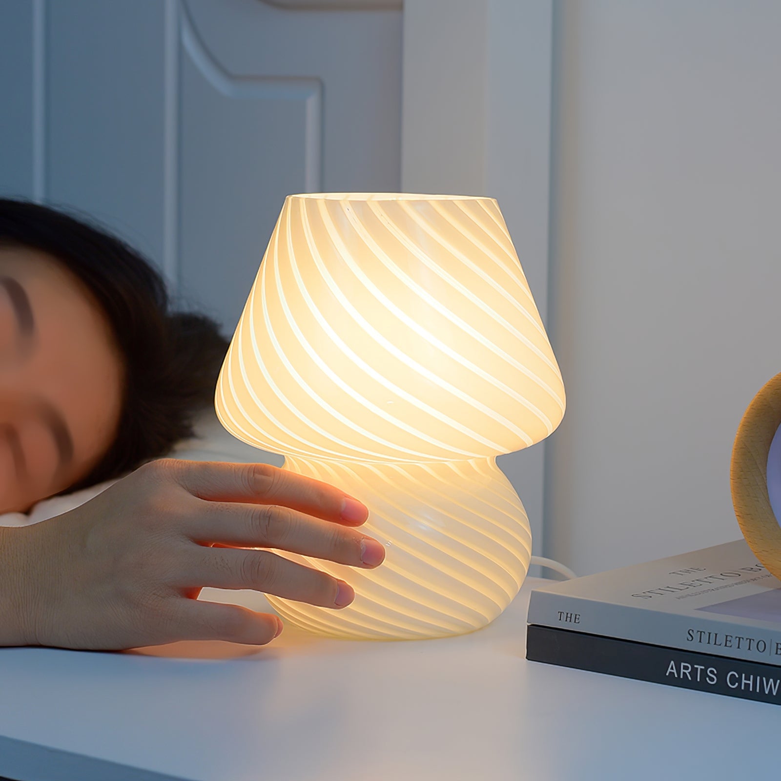 Ansel Glass Table Lamp - Lumpaz