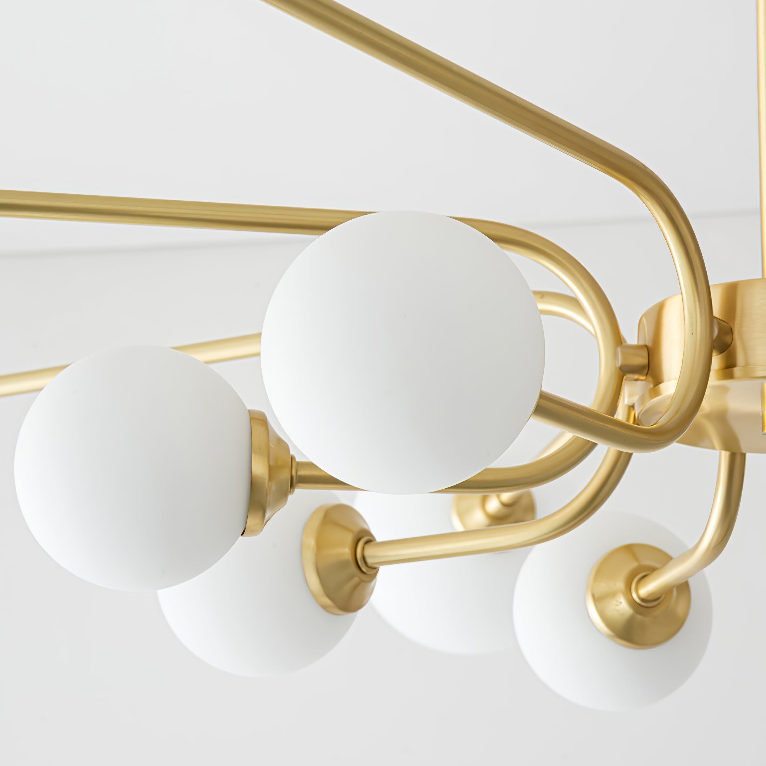 Balloon Ball Chandelier - Lumpaz