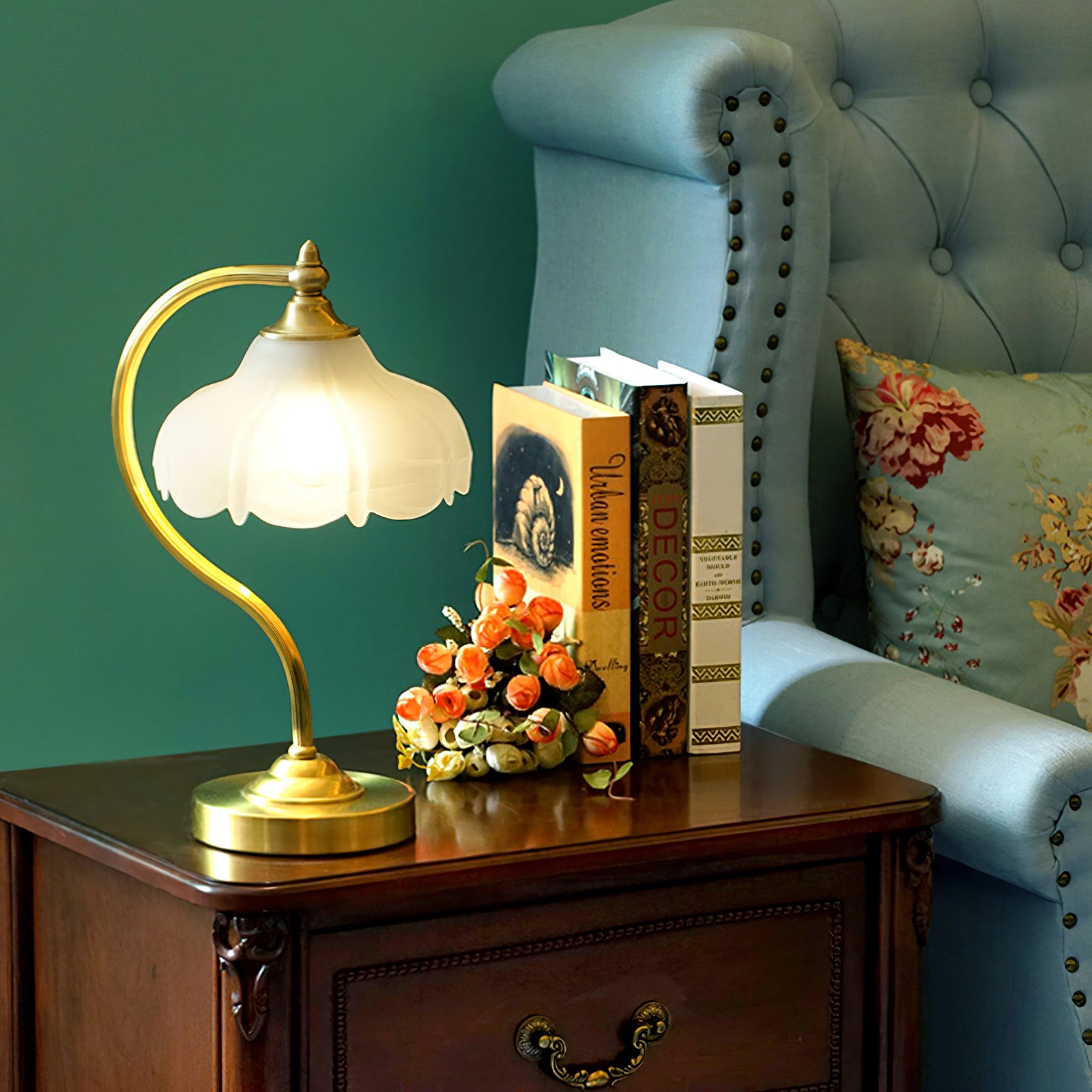 Magnolya Flower Table Lamp - Lumpaz