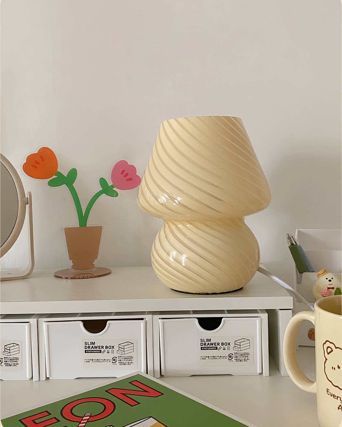 Ansel Glass Table Lamp - Lumpaz