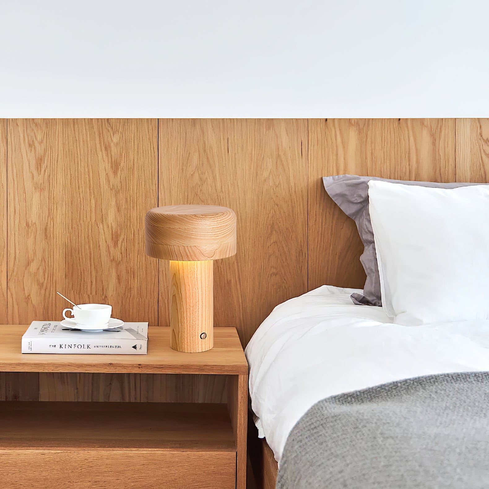 Wooden Tower Table Lamp - Lumpaz
