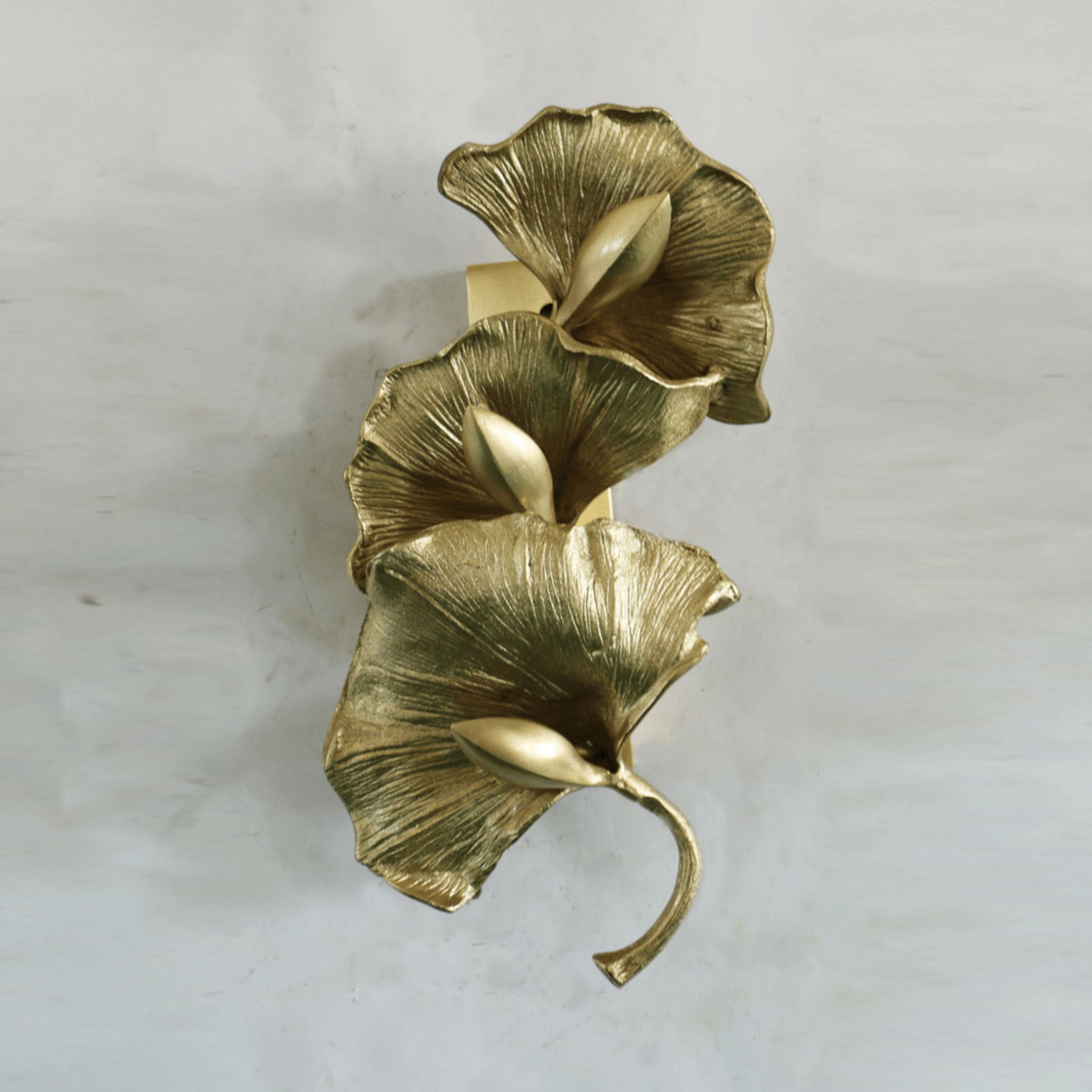 Ginkgo Leaf Wall Lamp - Lumpaz