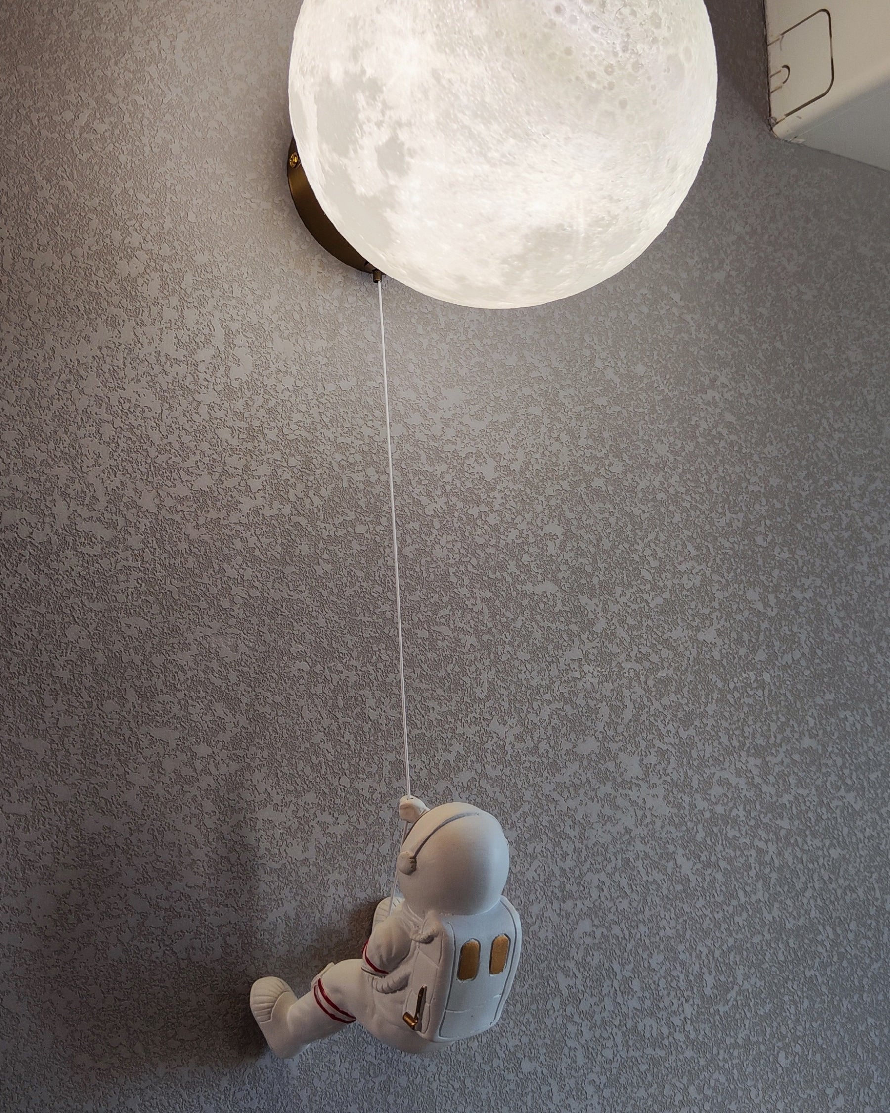 Lunar Wall Lamp - Lumpaz