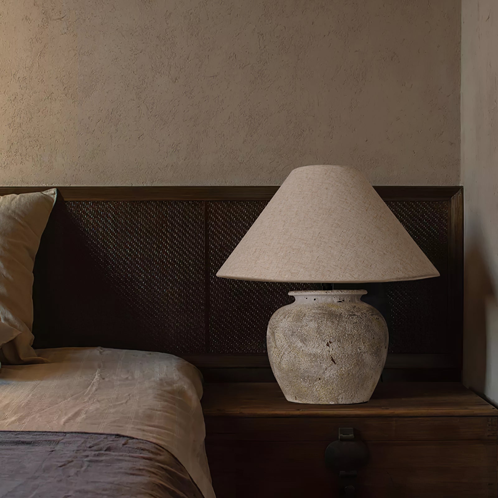 Houa Ceramic Table Lamp - Lumpaz