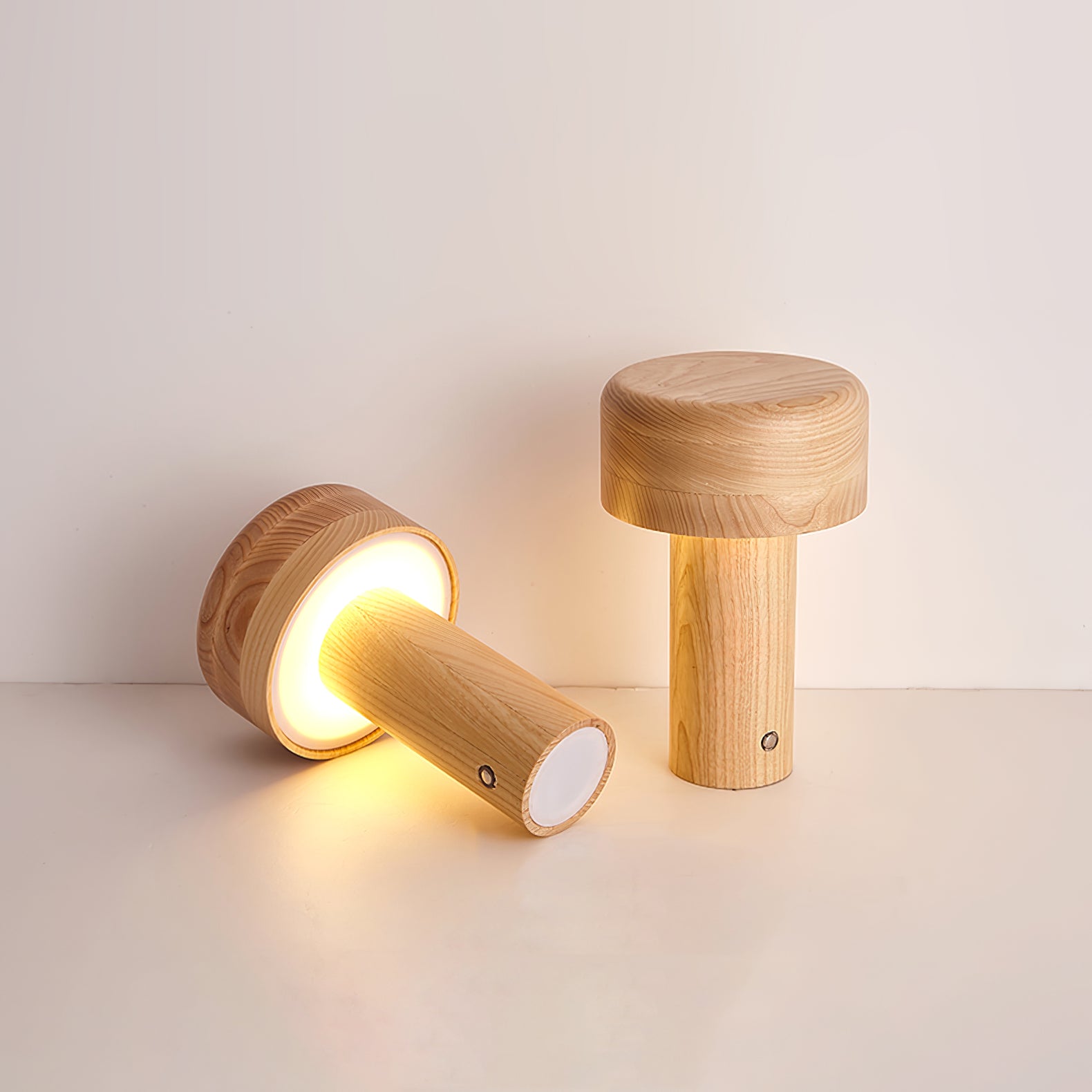 Wooden Tower Table Lamp - Lumpaz