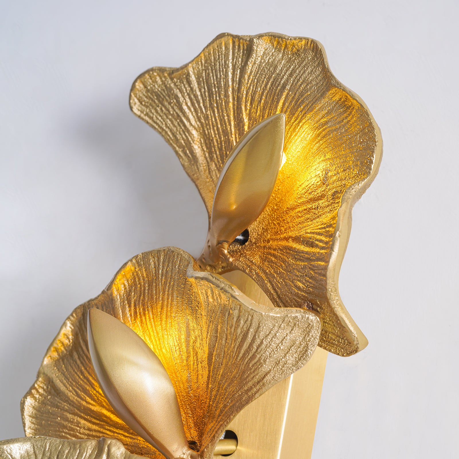 Ginkgo Leaf Wall Lamp - Lumpaz