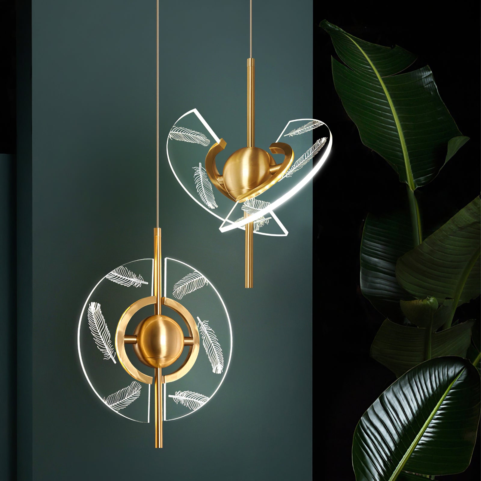 Brass Feather Pendant Lamp - Lumpaz