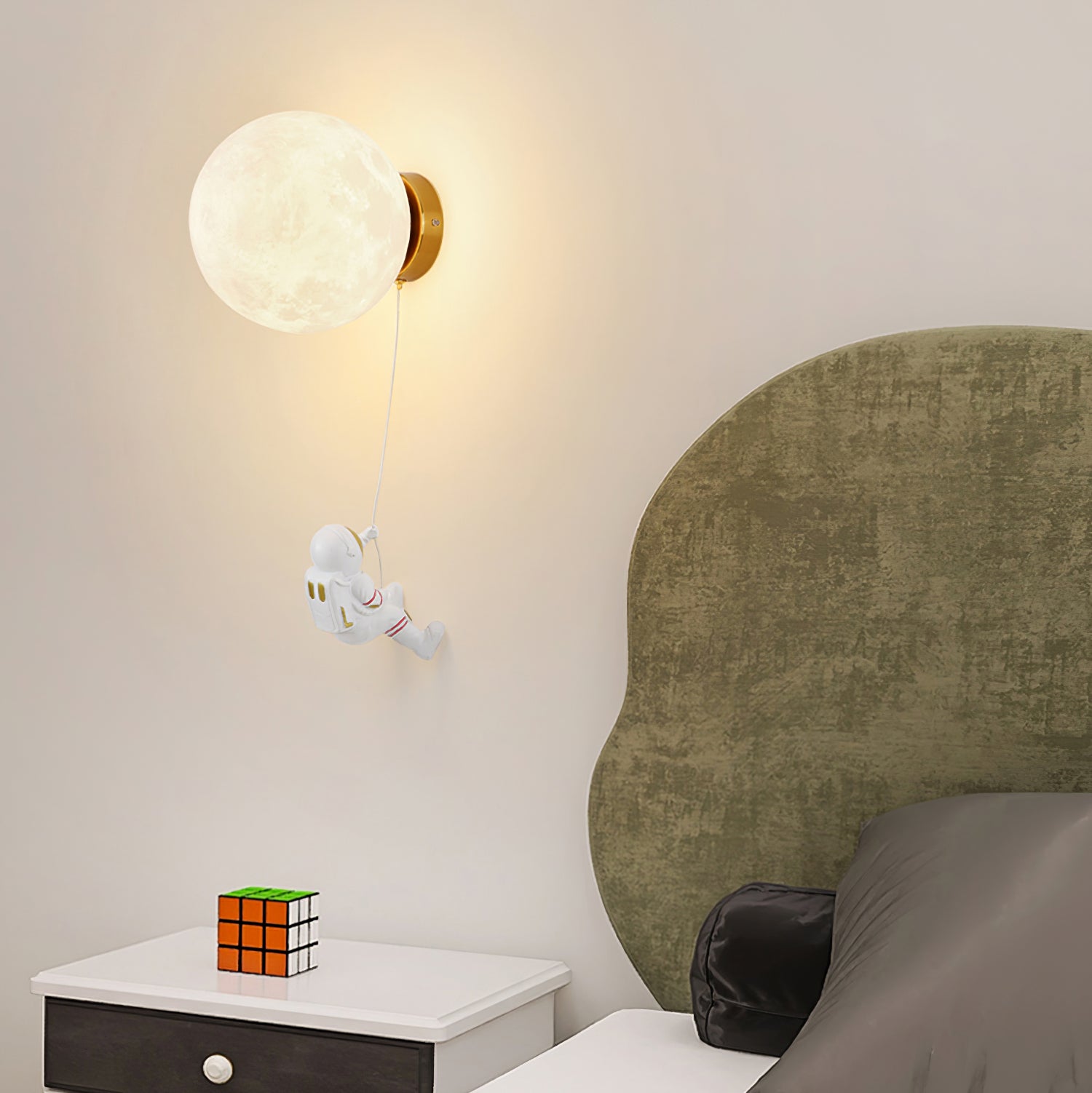Lunar Wall Lamp - Lumpaz
