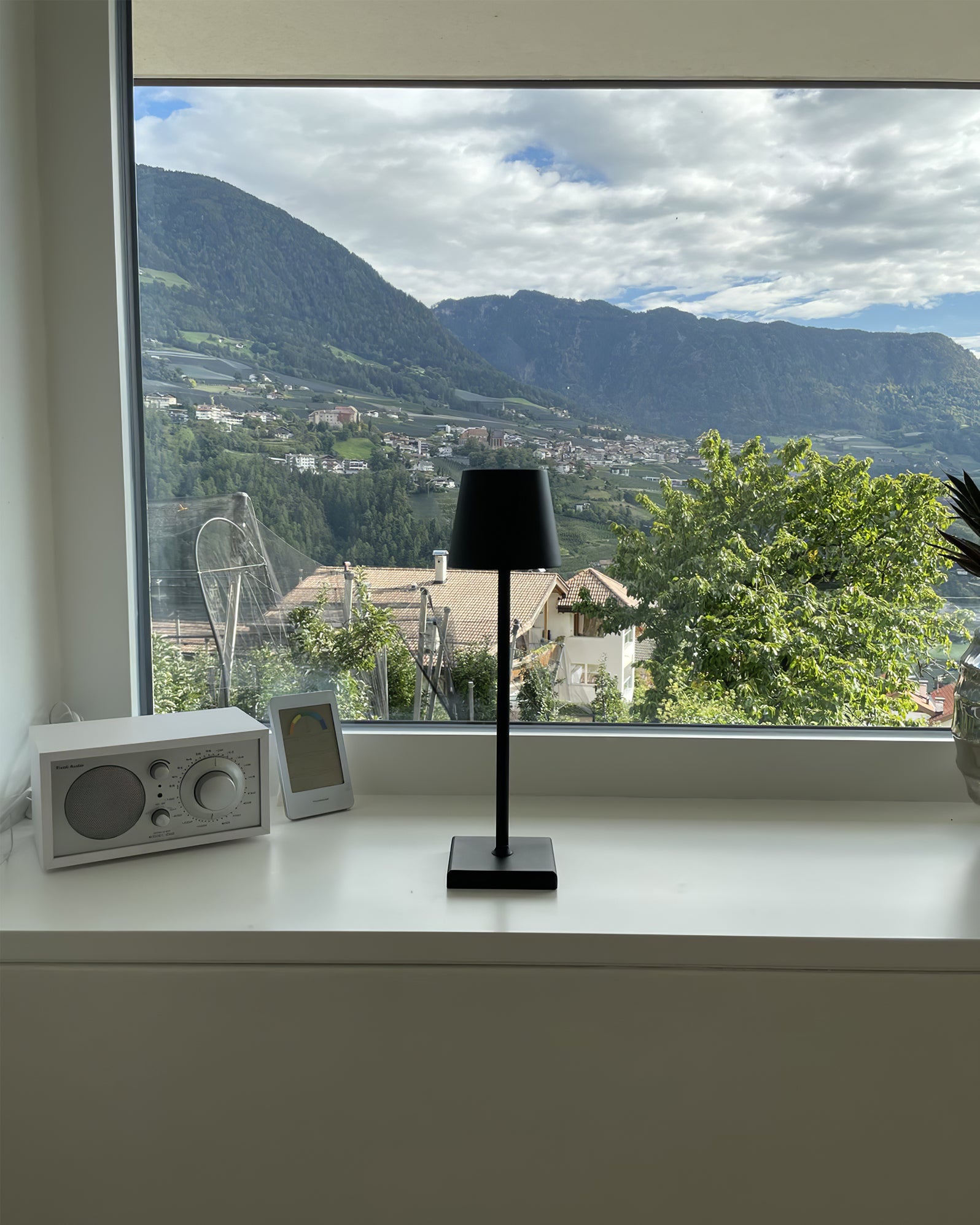 Poldina Built-in Battery Table Lamp - Lumpaz