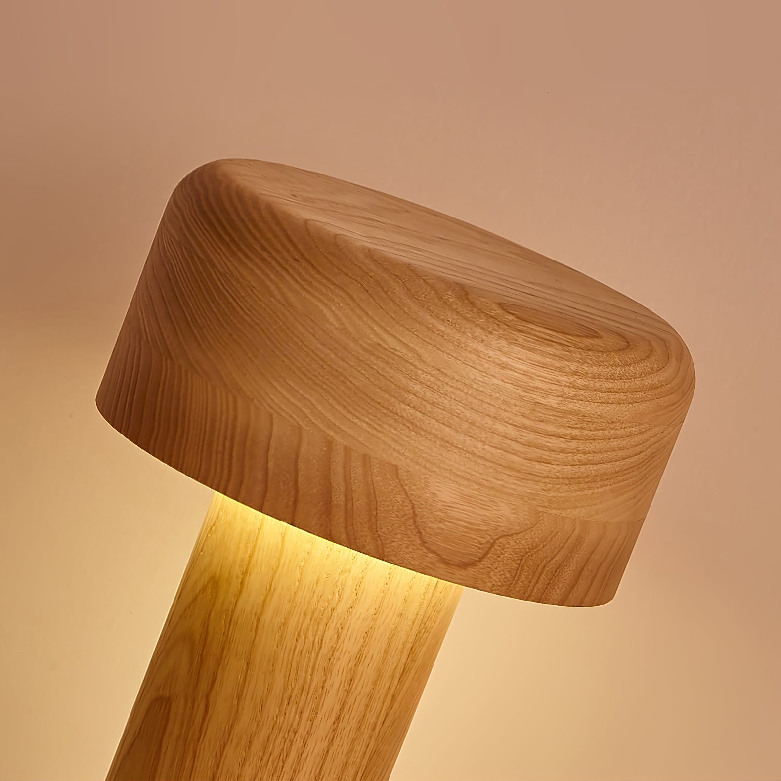 Wooden Tower Table Lamp - Lumpaz