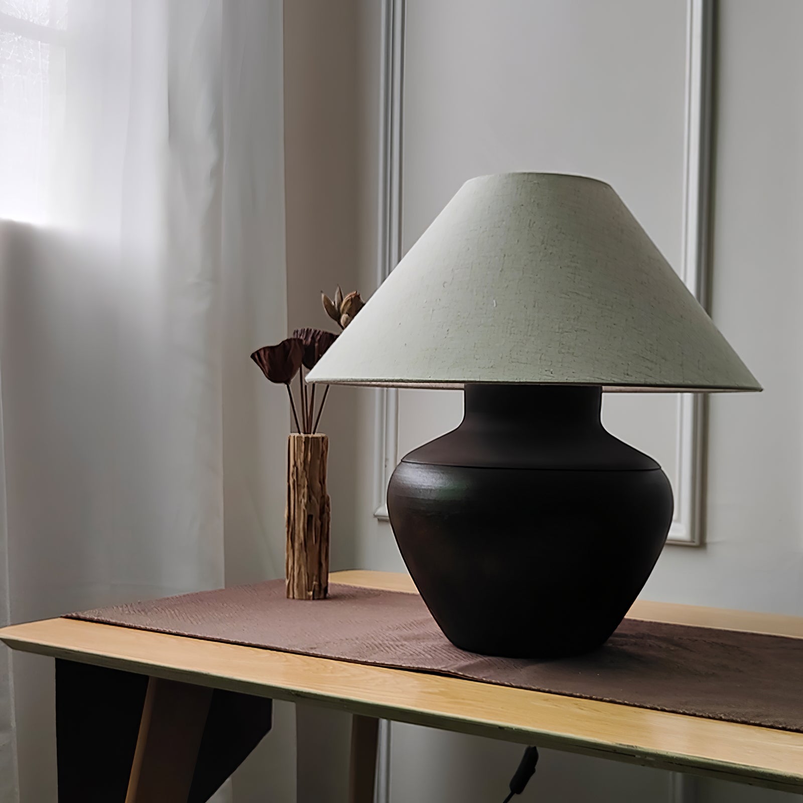Calabria Ceramic Table Lamp - Lumpaz