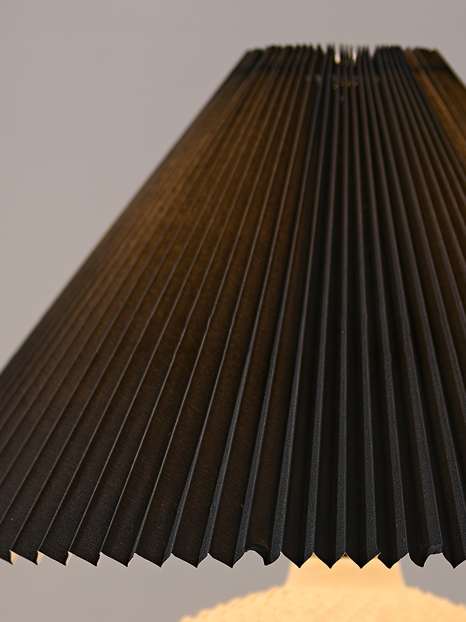 Textured Ceramic Table Light - Lumpaz