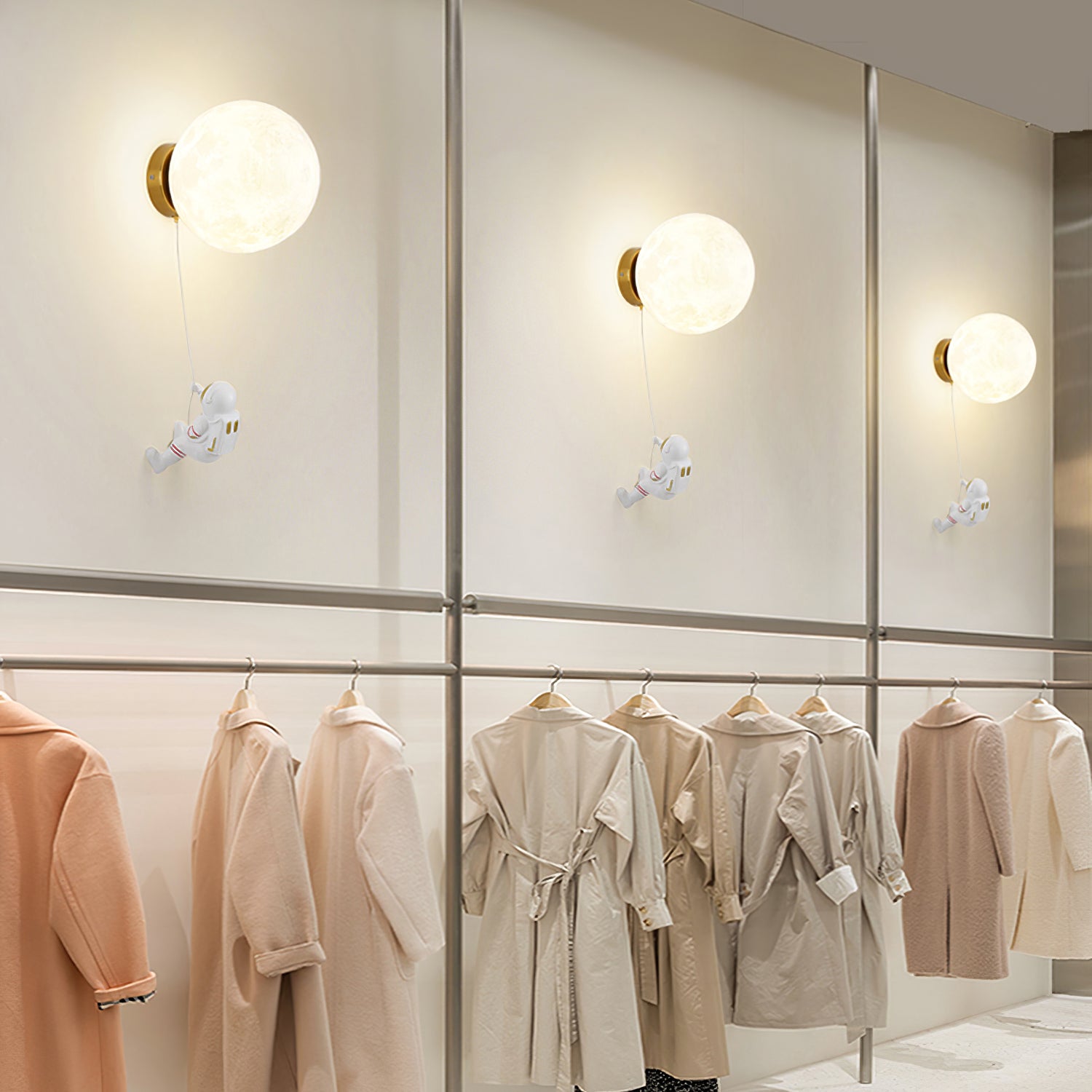 Lunar Wall Lamp - Lumpaz