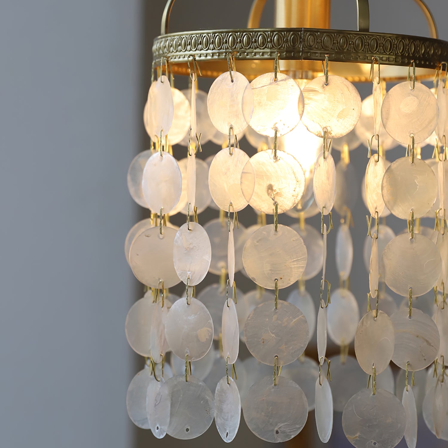 Shell Pendant Lamp - Lumpaz