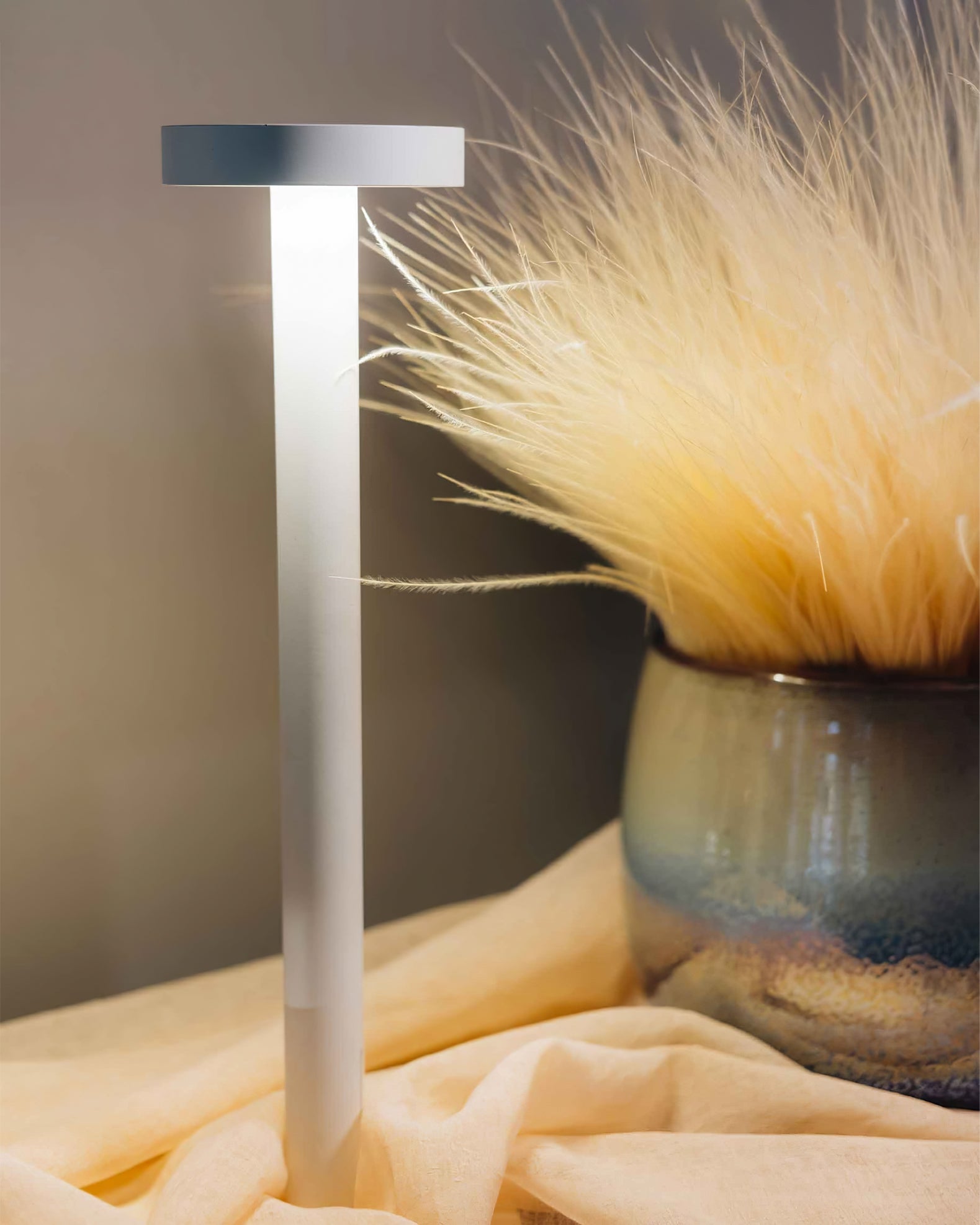 Tetatet Built-in Battery Table Lamp - Lumpaz