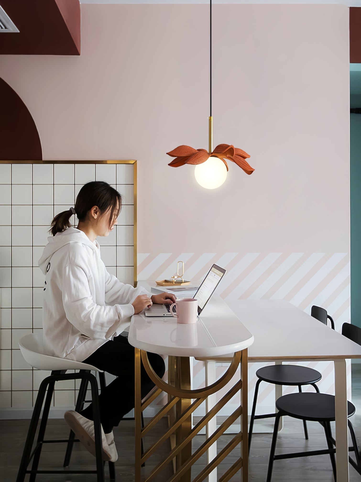 Resin Small Pendant Light - Lumpaz