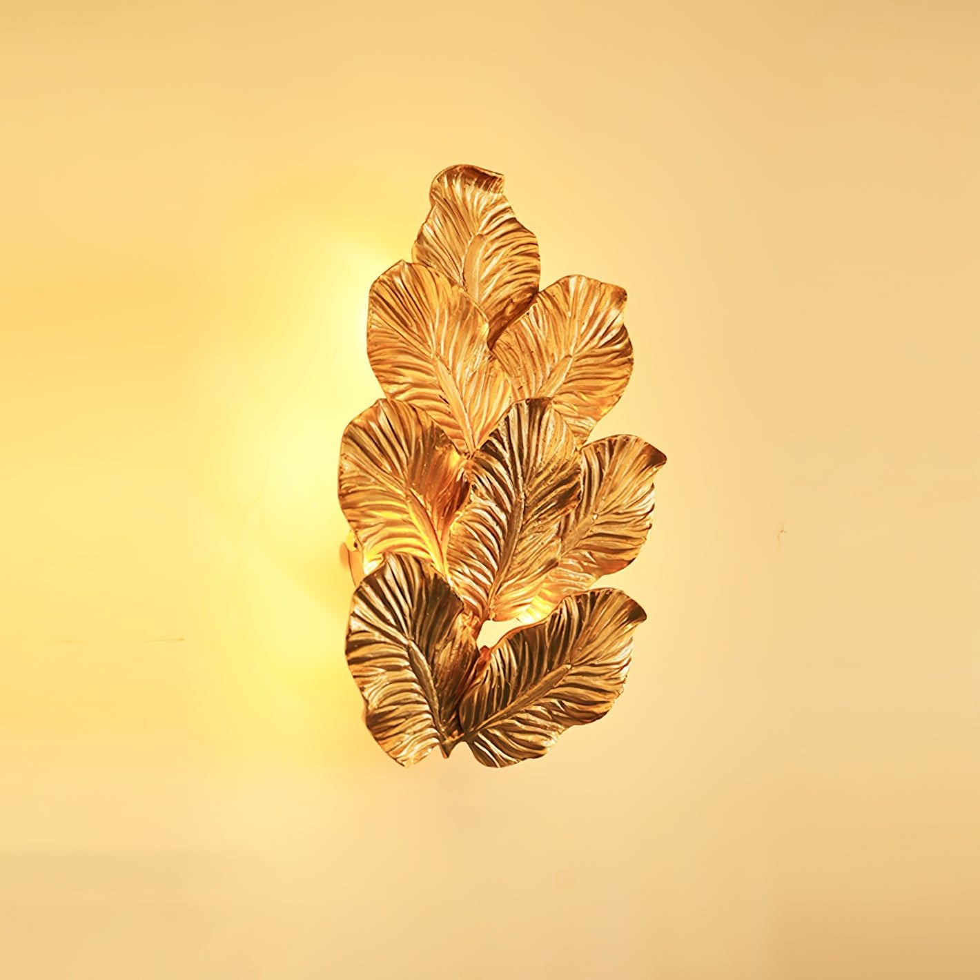 Pathleaf Heap Wall Lamp - Lumpaz