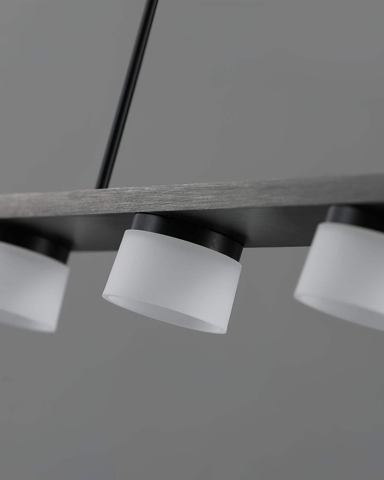 Esfera Linear Chandelier - Lumpaz