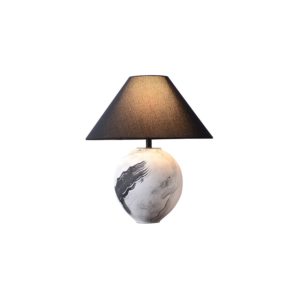 Mcnally Table Lamp - Lumpaz