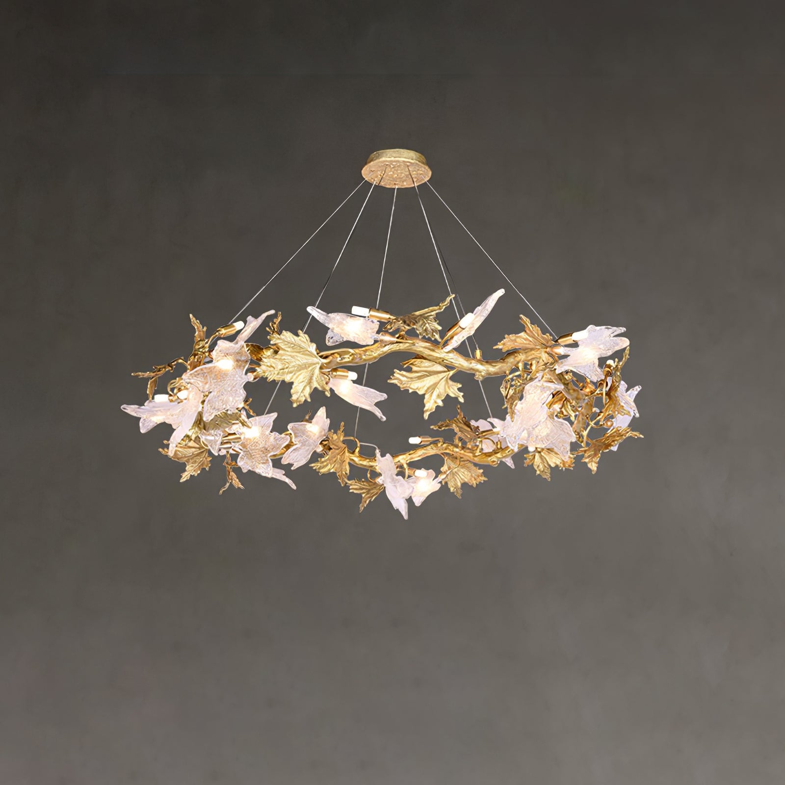 Folio Crown Chandelier - Lumpaz