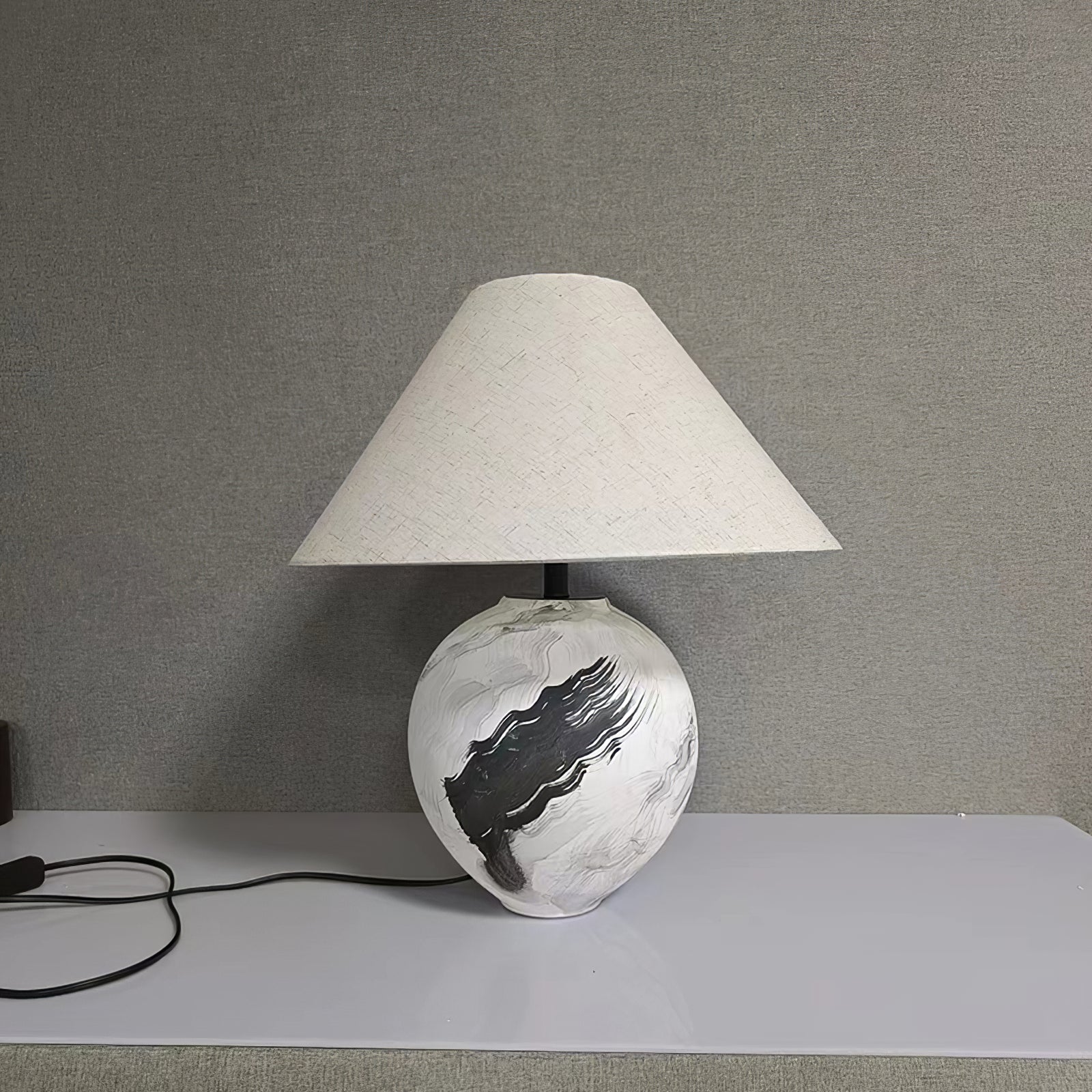 Mcnally Table Lamp - Lumpaz