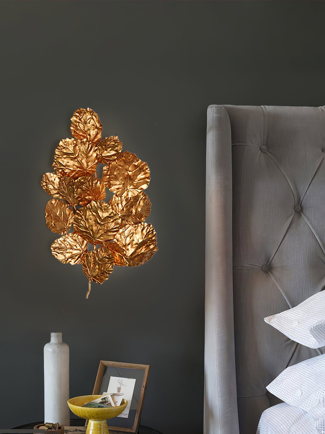 Pathleaf Heap Wall Lamp - Lumpaz
