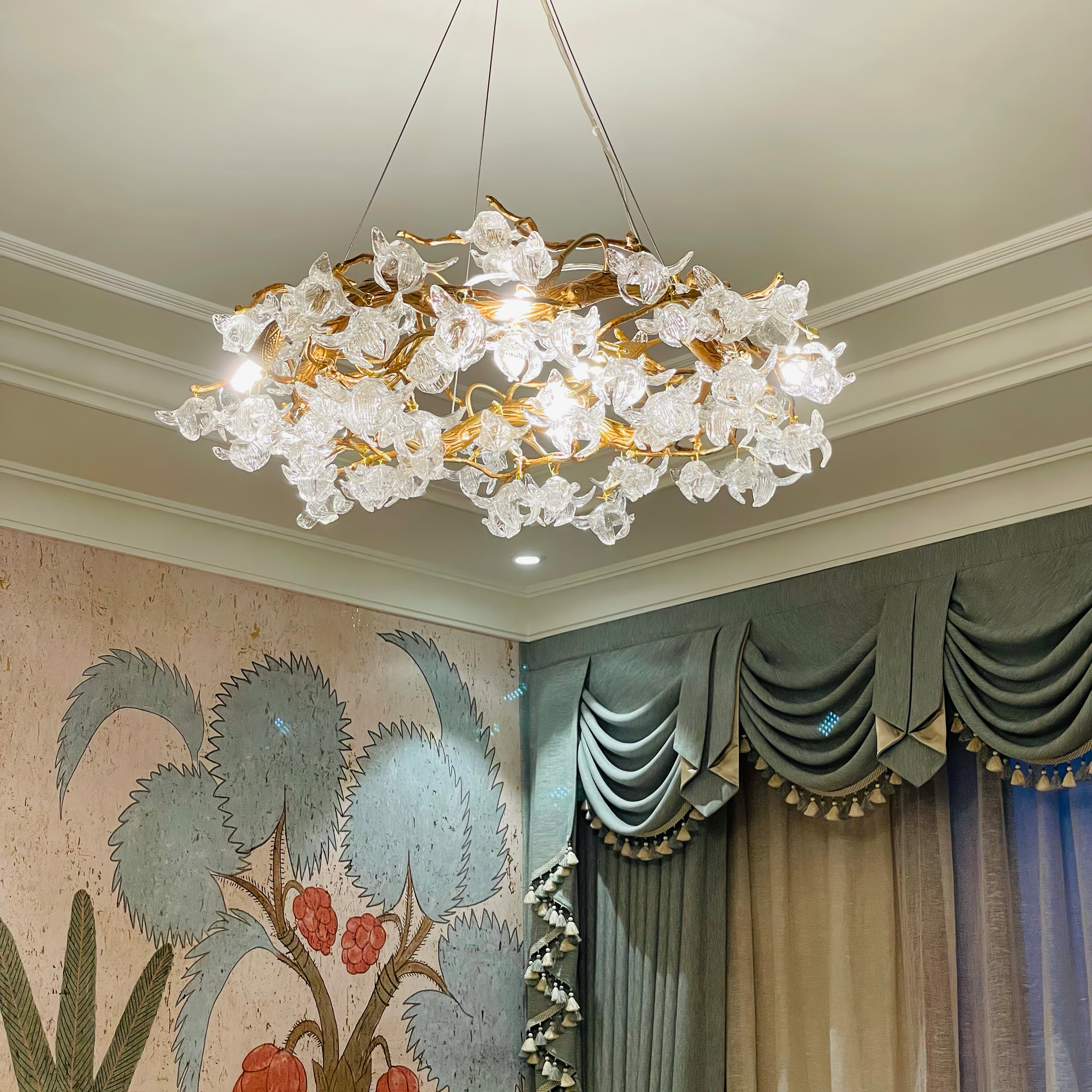 Hibiscus Flower Chandelier - Lumpaz