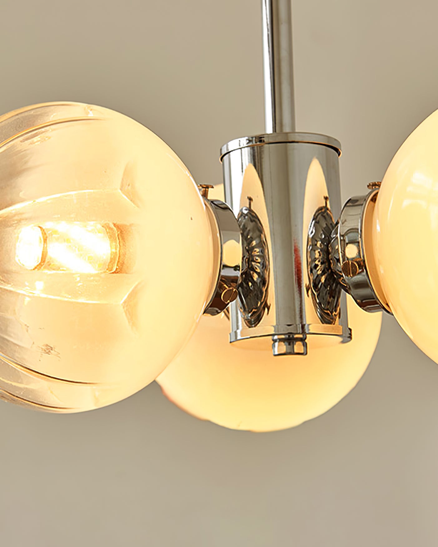Flower Bud Chandelier - Lumpaz